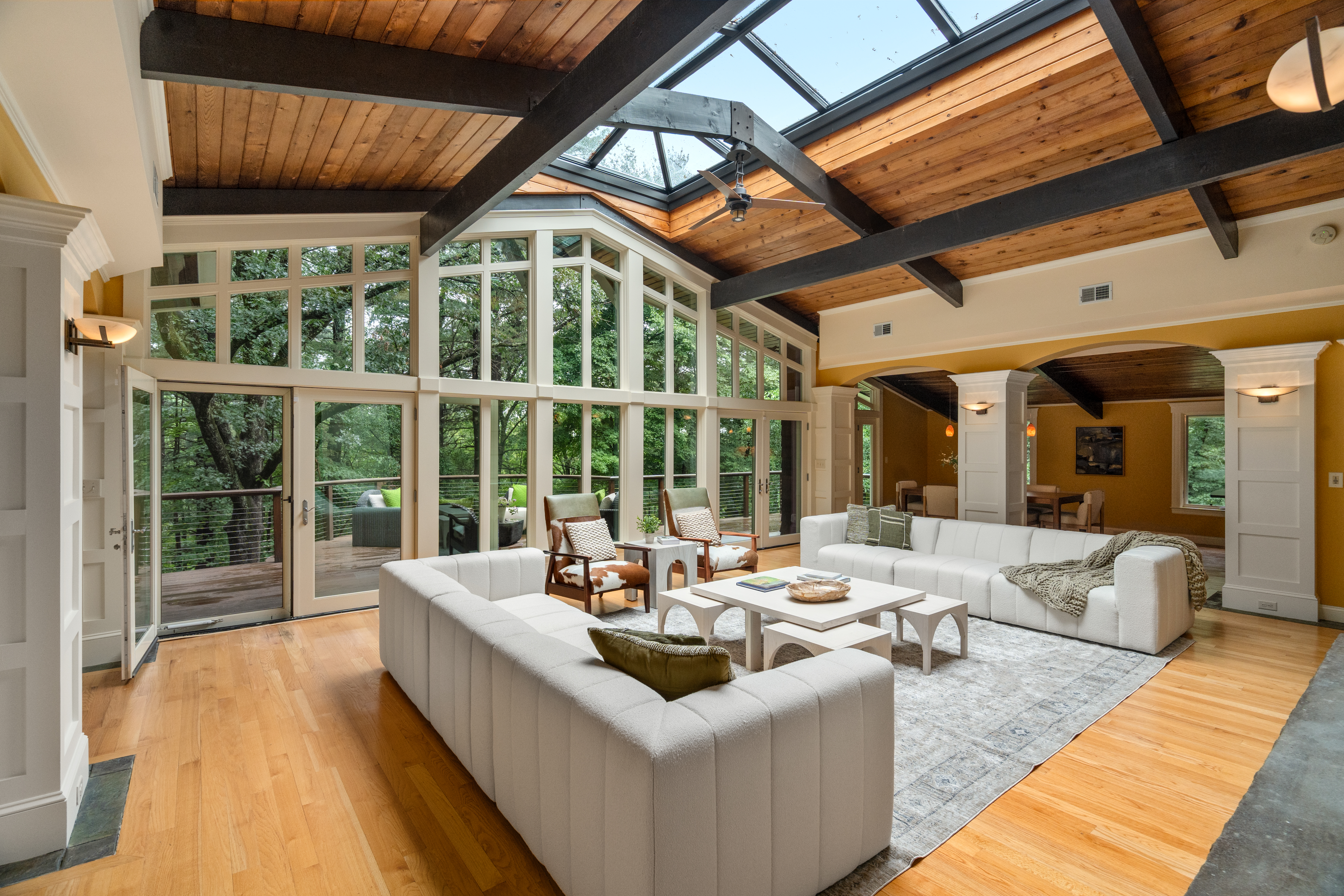12 Forest Hill Road 