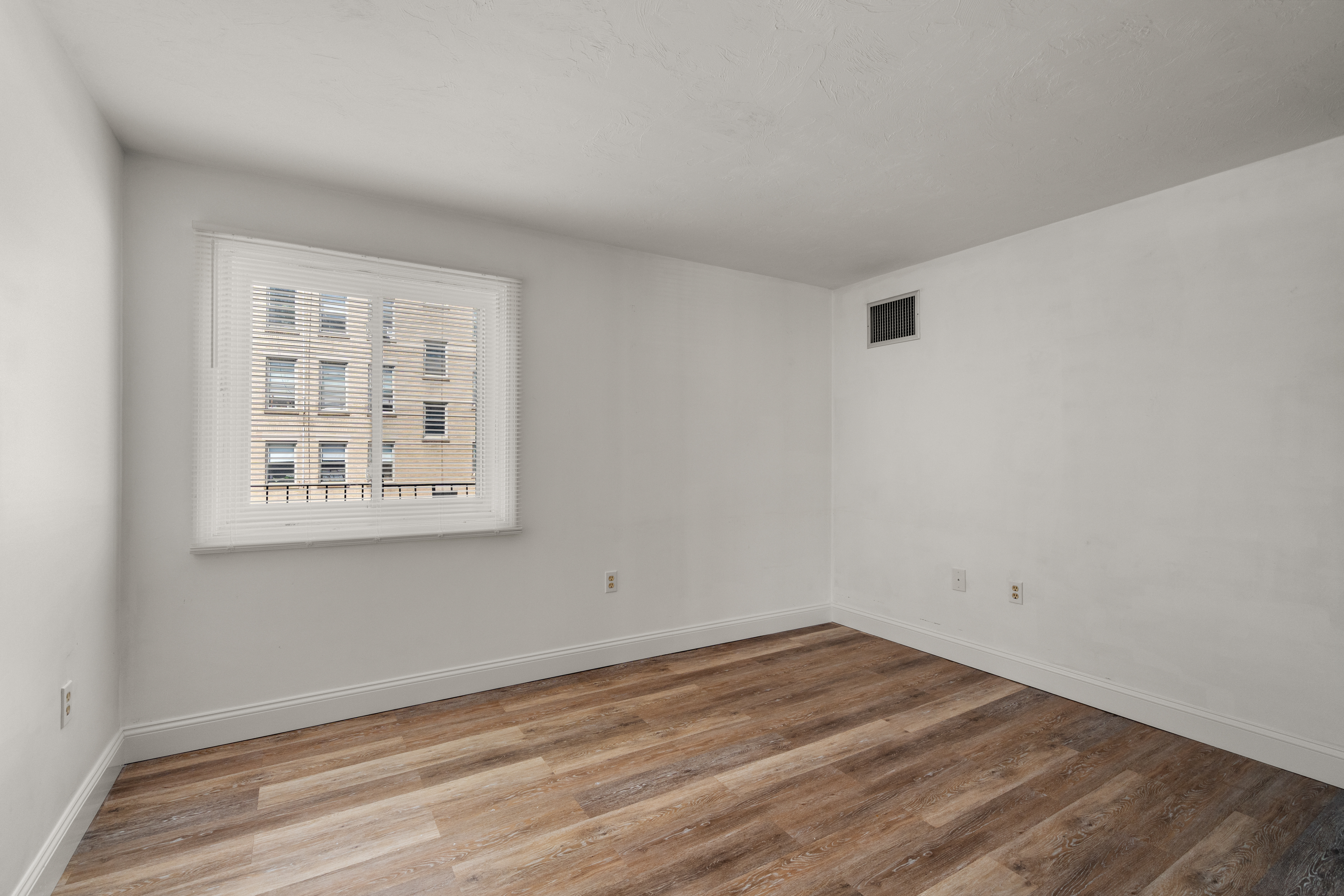 44 Elm Unit 102