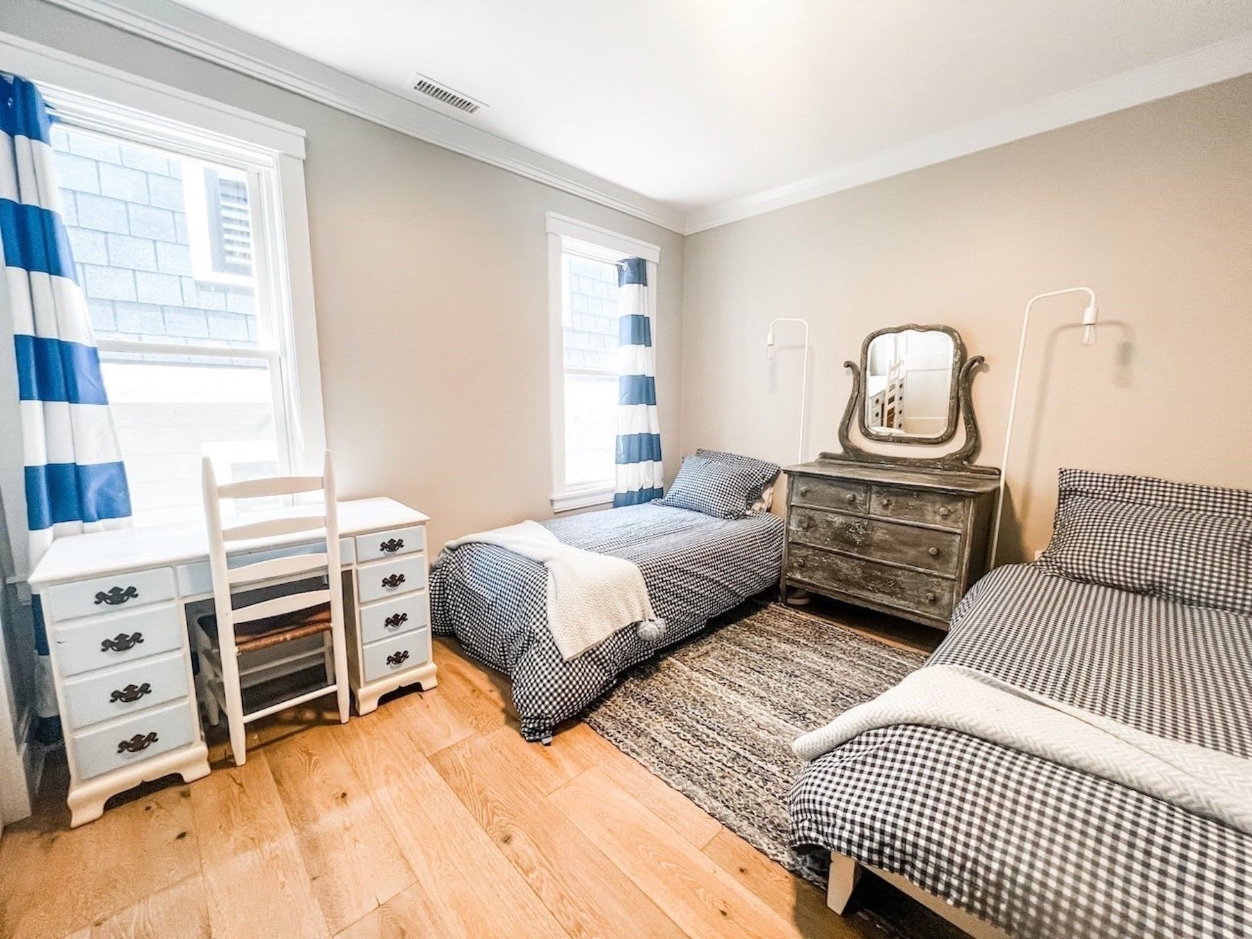69 Falcon St Unit# 3
