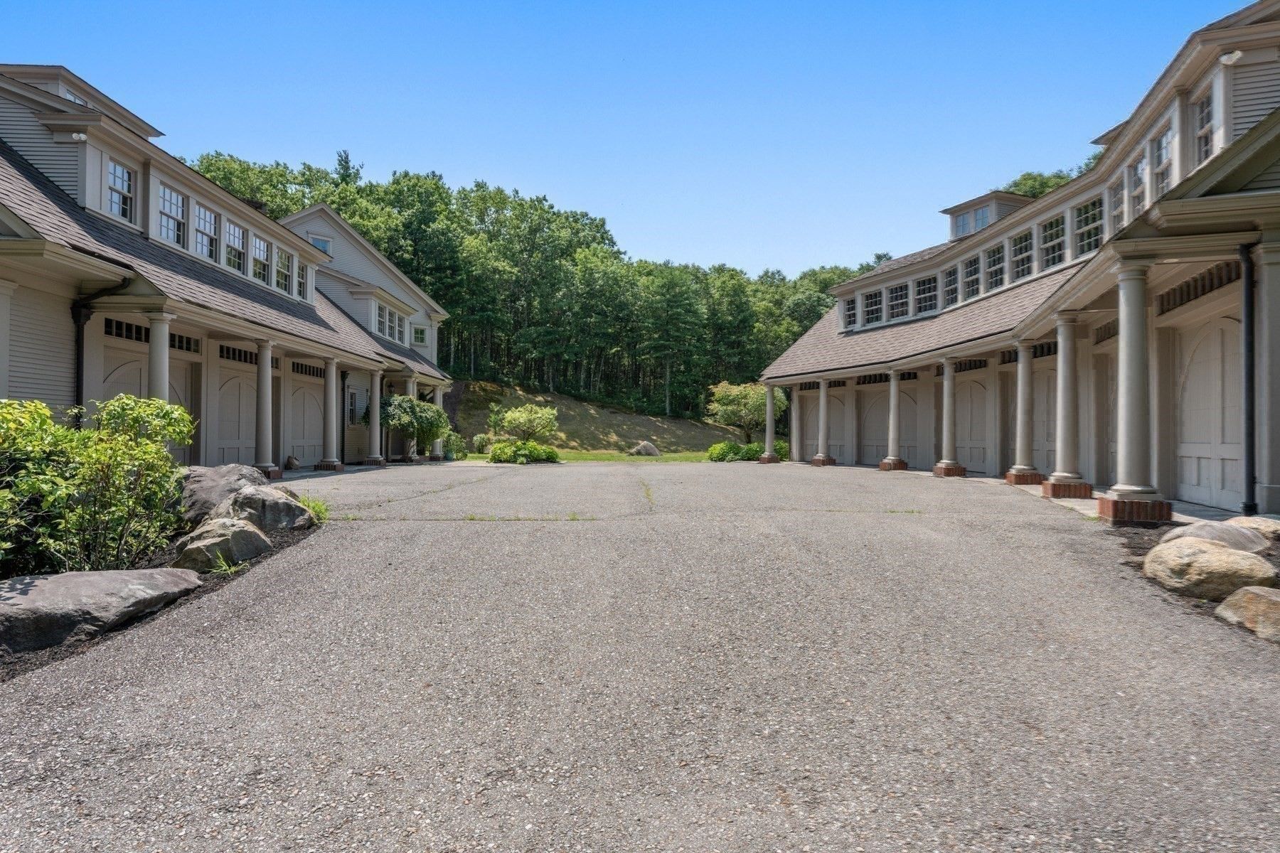 145 Dutton Road 