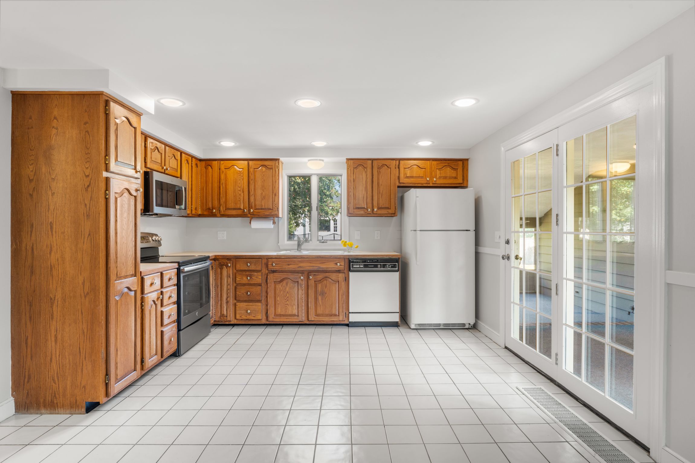20 Oakhurst Rd. 