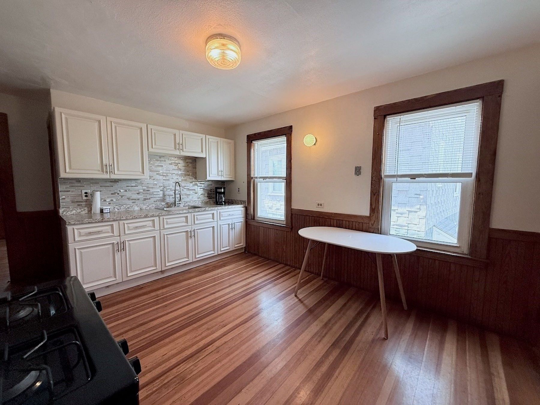 90 Homes Ave Unit# 2
