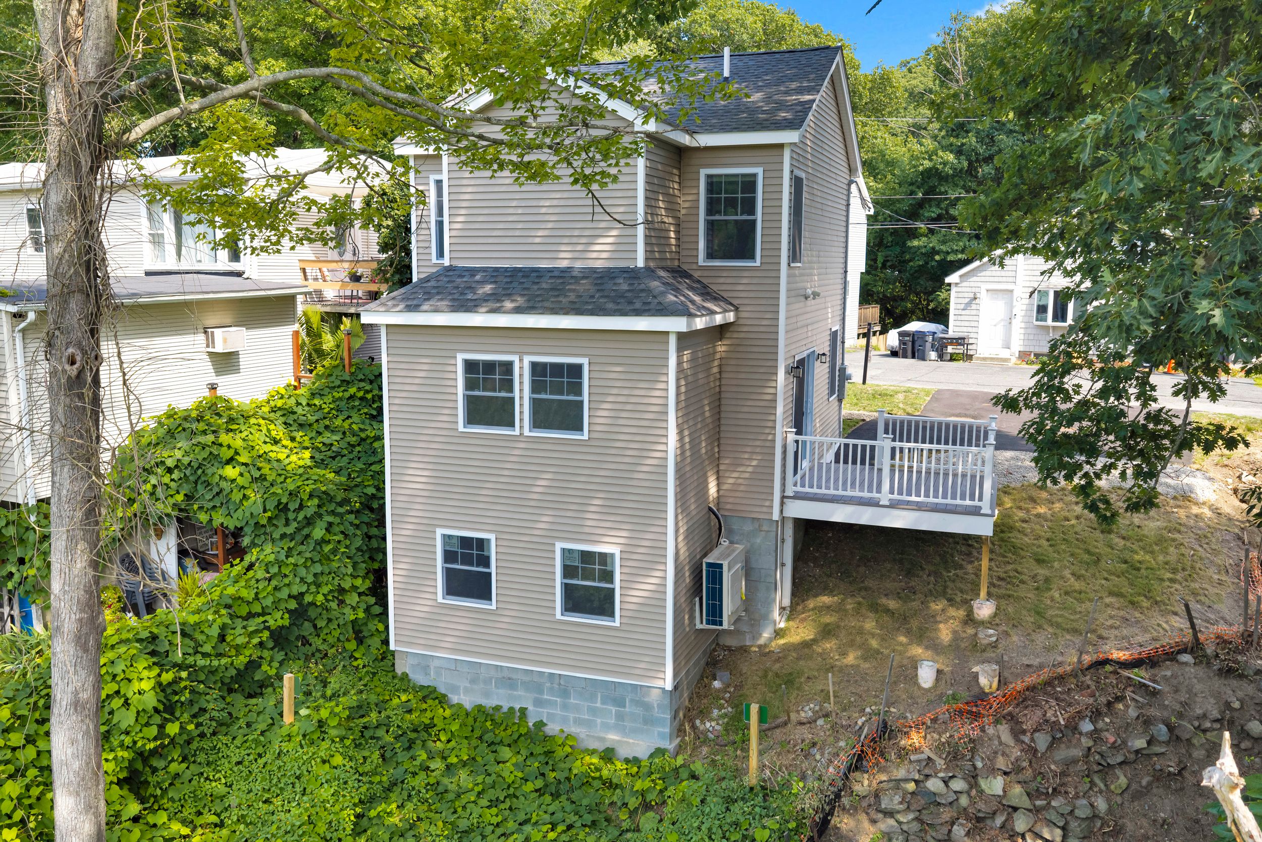 14 Hillside Rd 