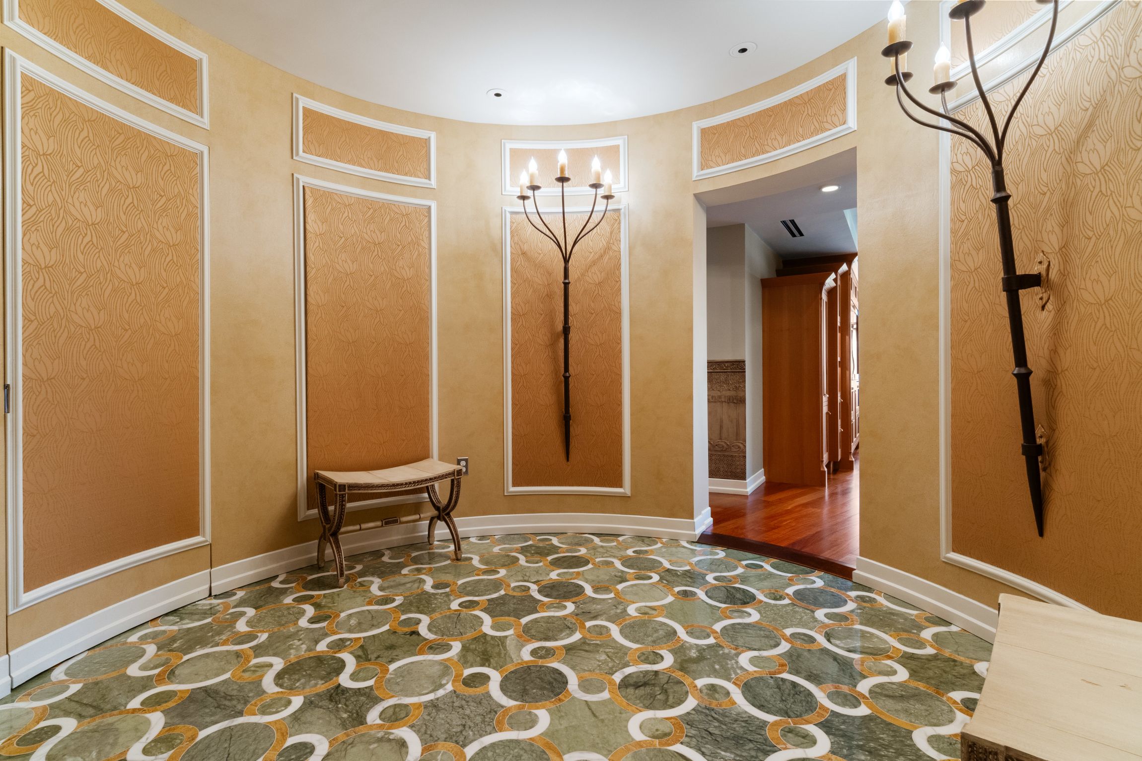 10 Bowdoin St Unit# 411