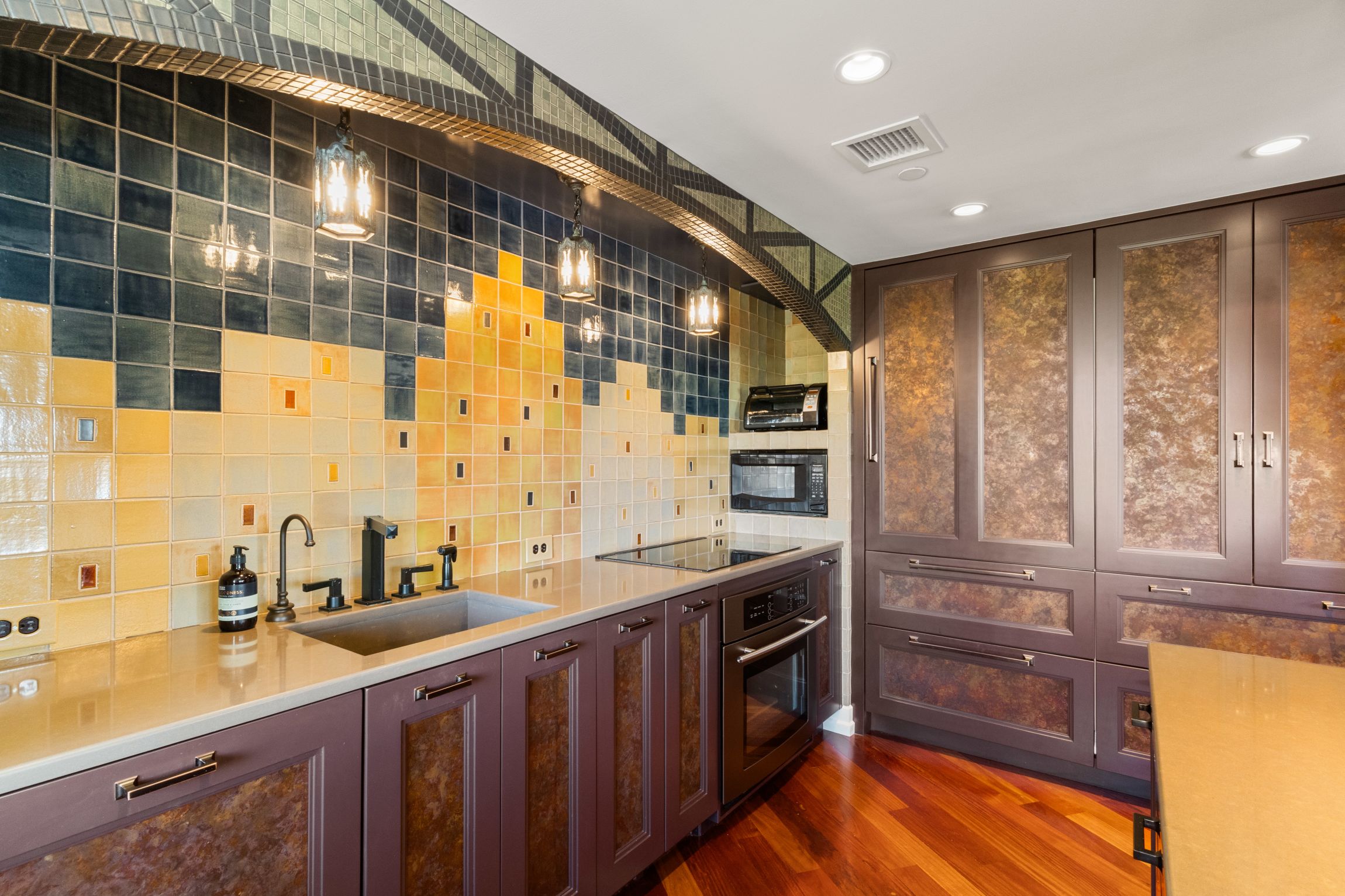 10 Bowdoin St Unit# 411