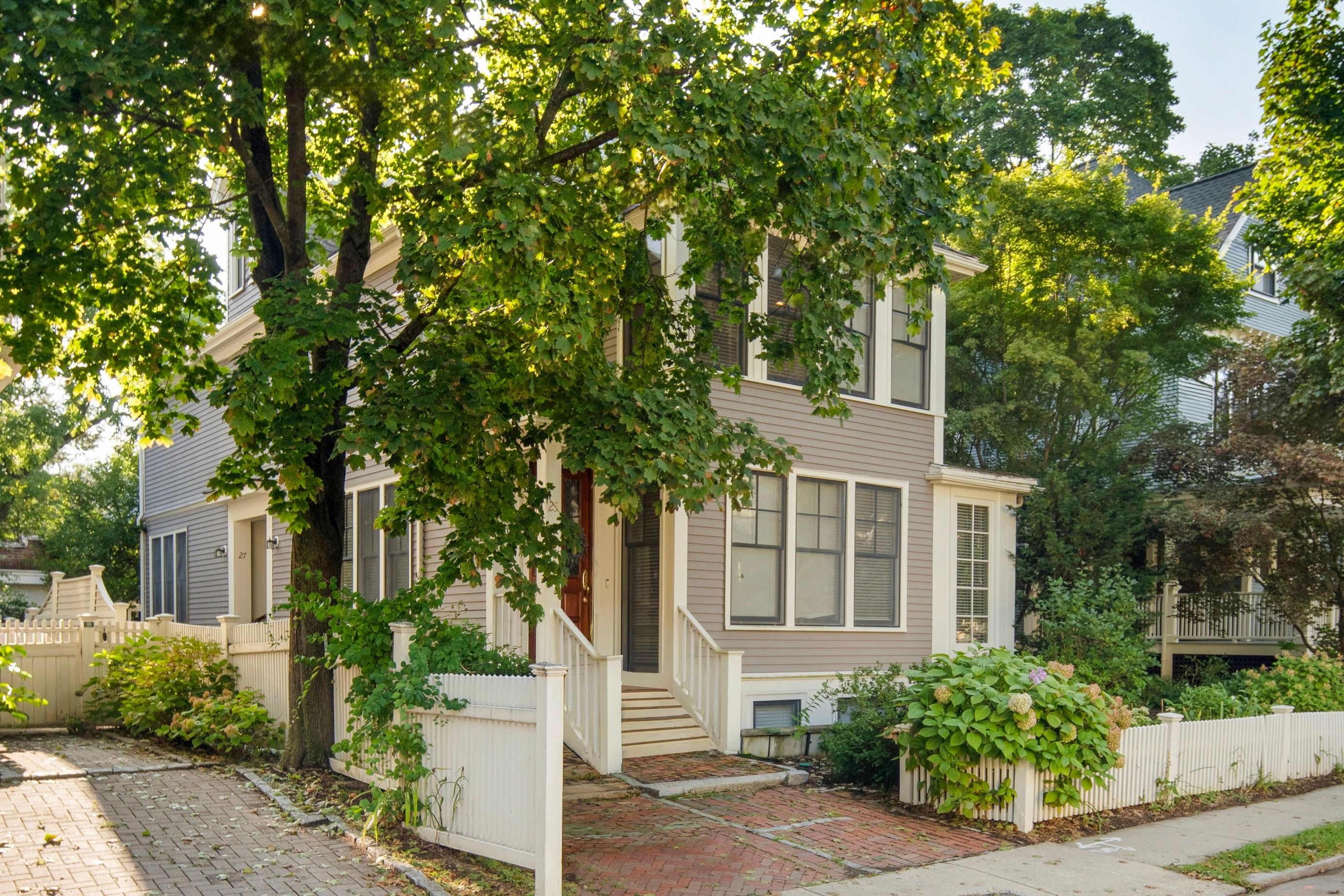 25-27 Gray Street Unit# 27