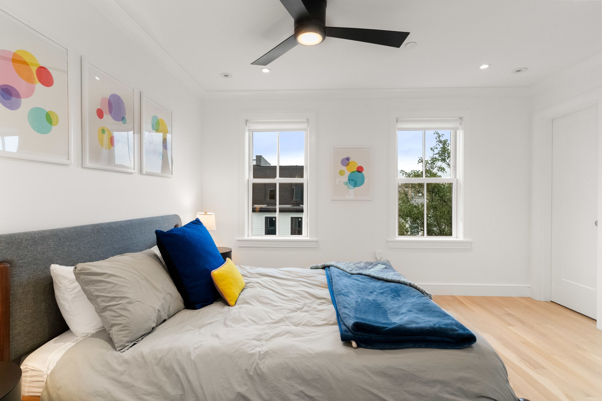 255 W Third Unit# 255