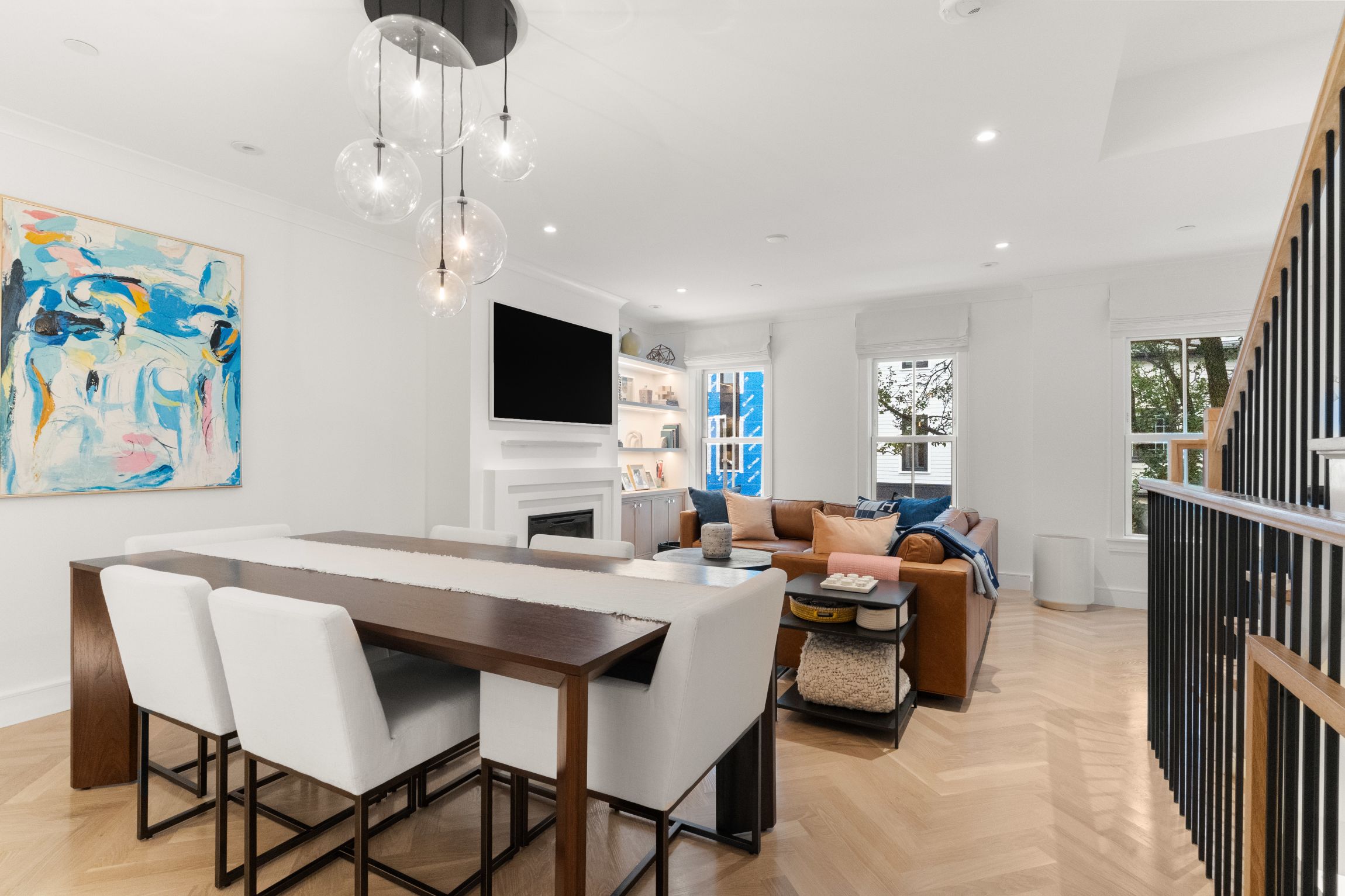 255 W Third 