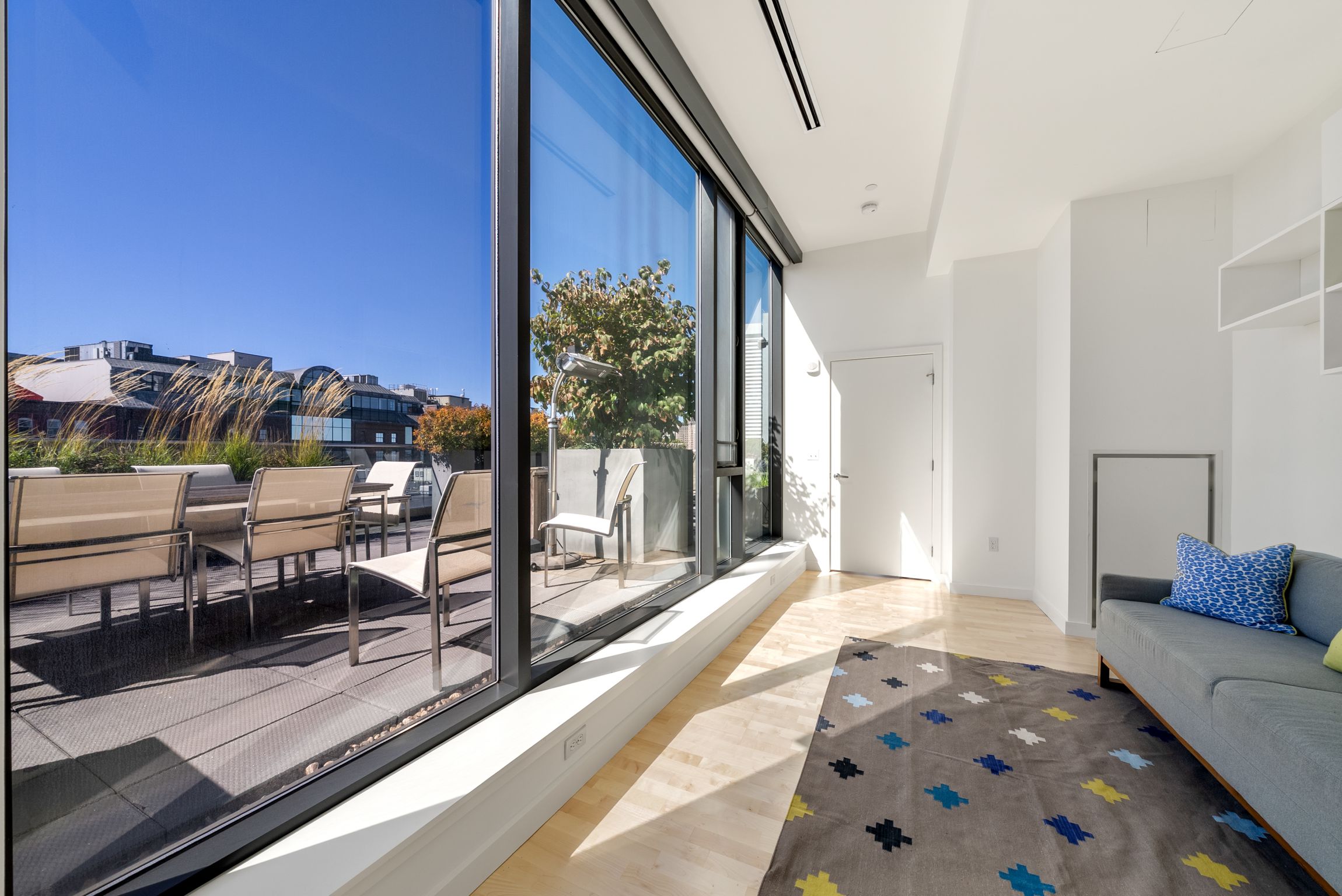 346 Congress St Unit# PH1