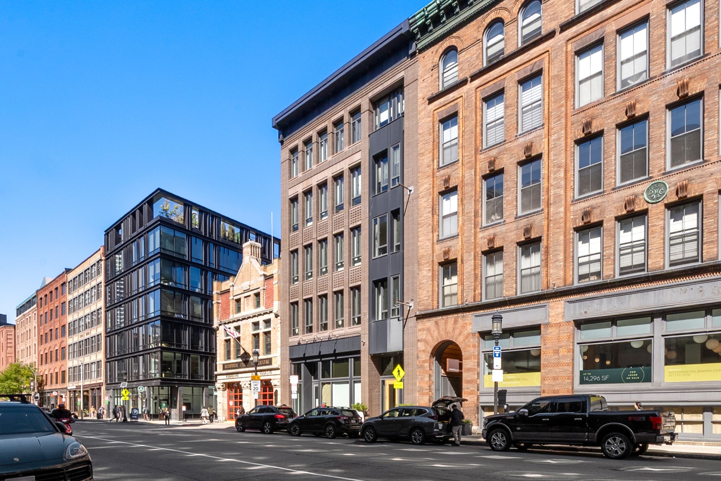 346 Congress St Unit# PH1