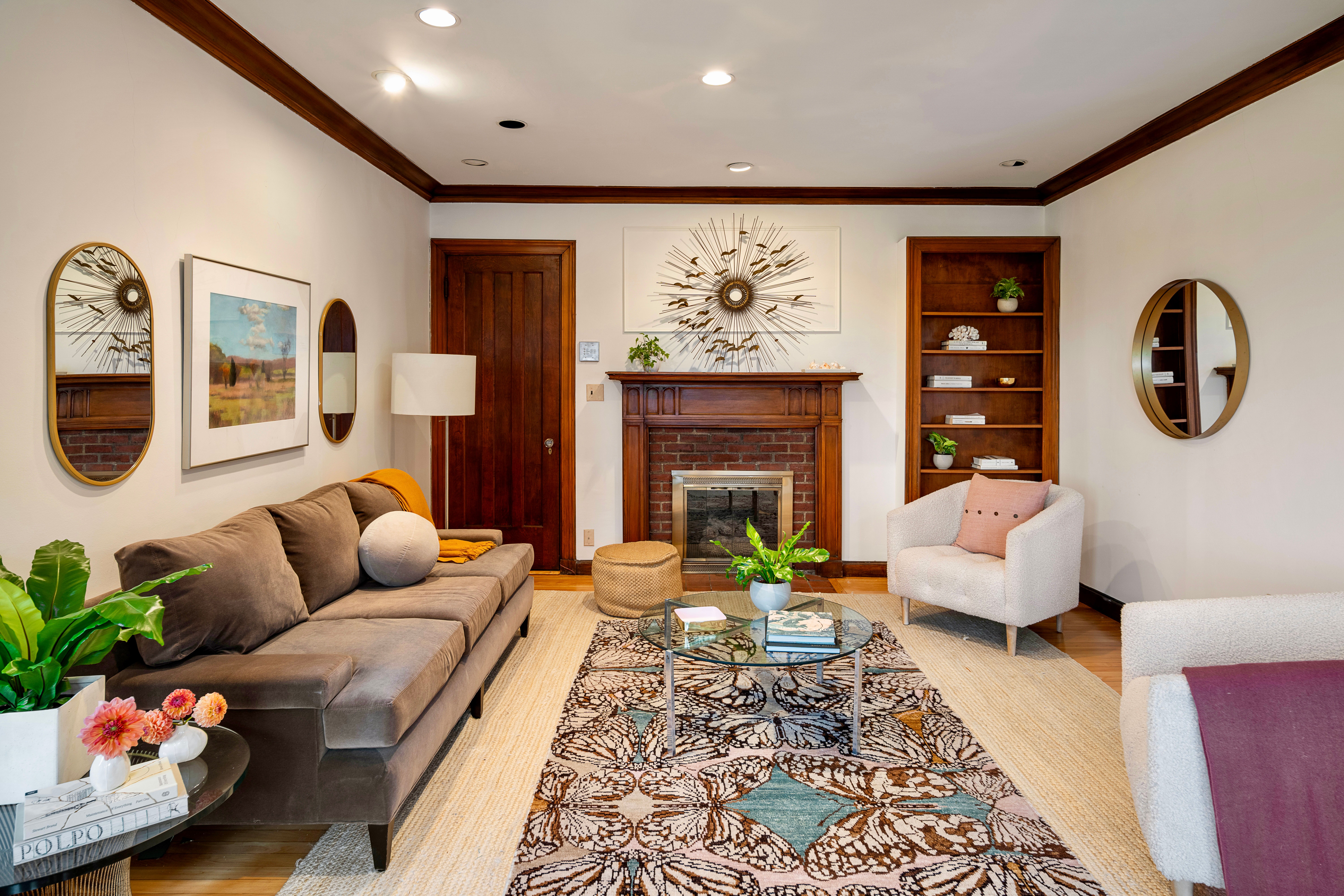 993 Memorial Drive Unit# 603