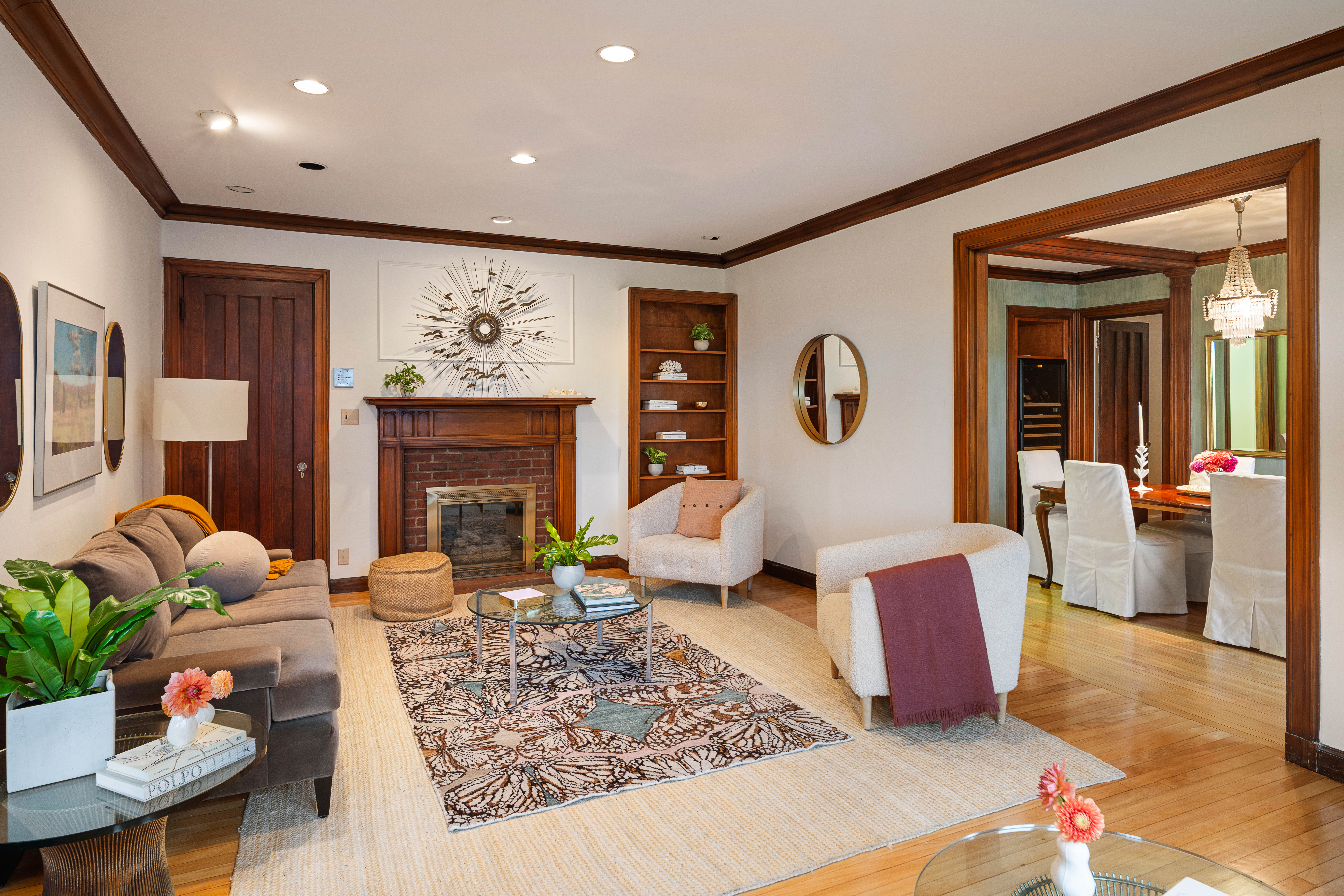 993 Memorial Drive Unit# 603