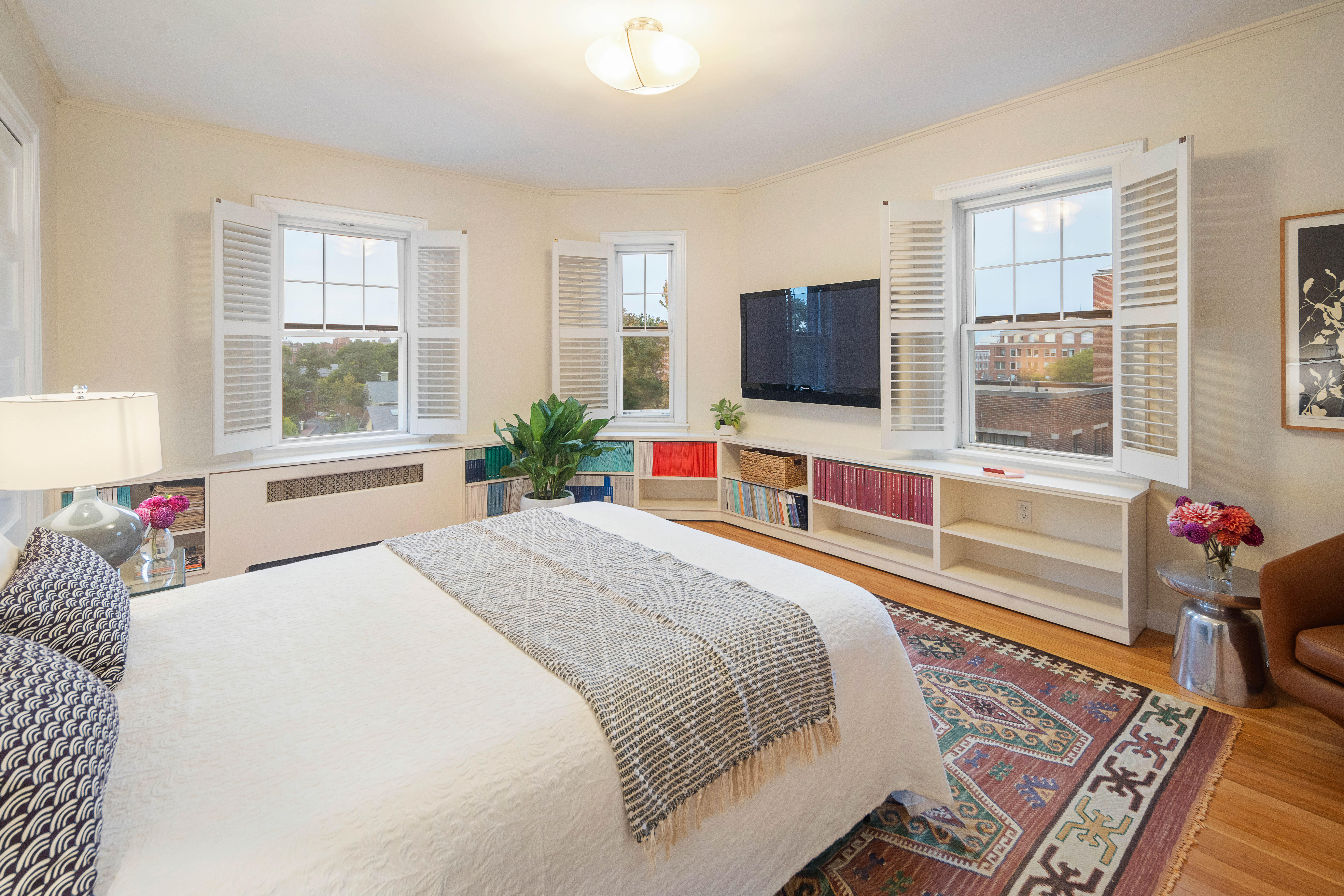 993 Memorial Drive Unit# 603