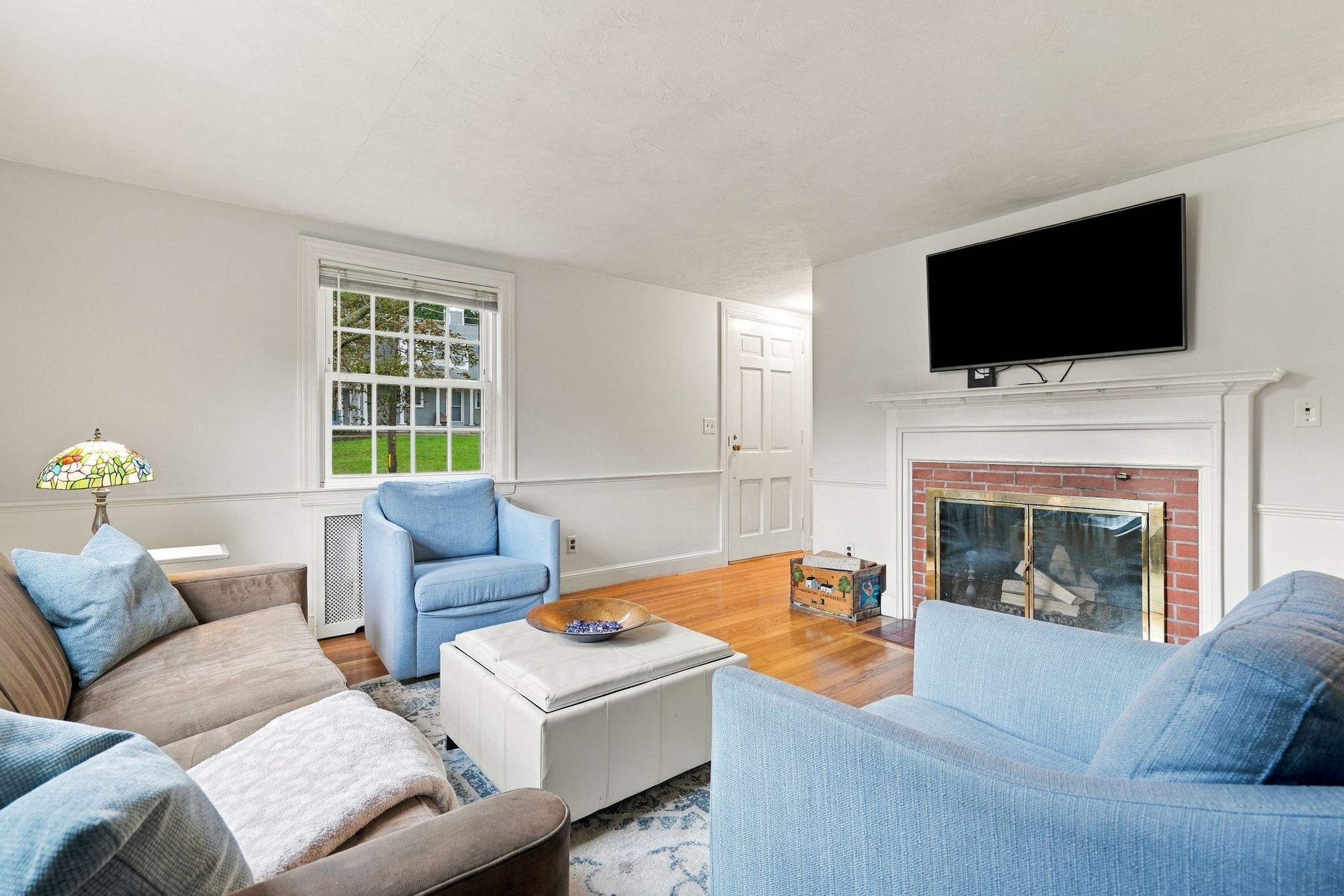 12 Riverside Drive