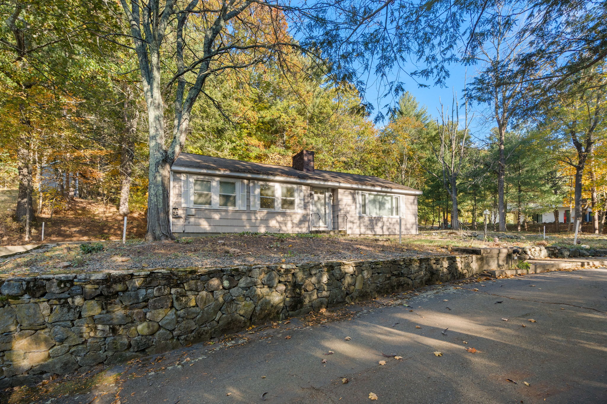 6 Overlook Drive 