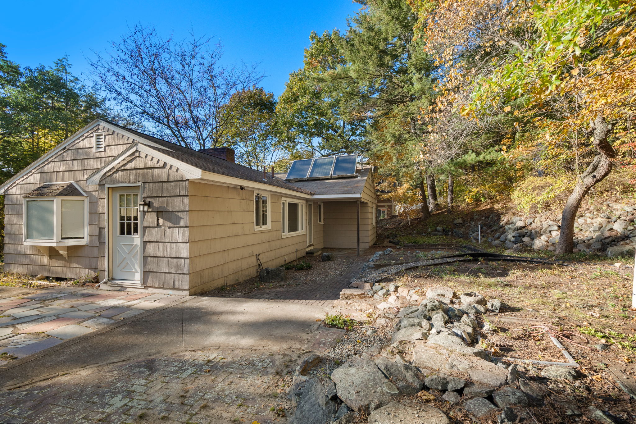 6 Overlook Drive 