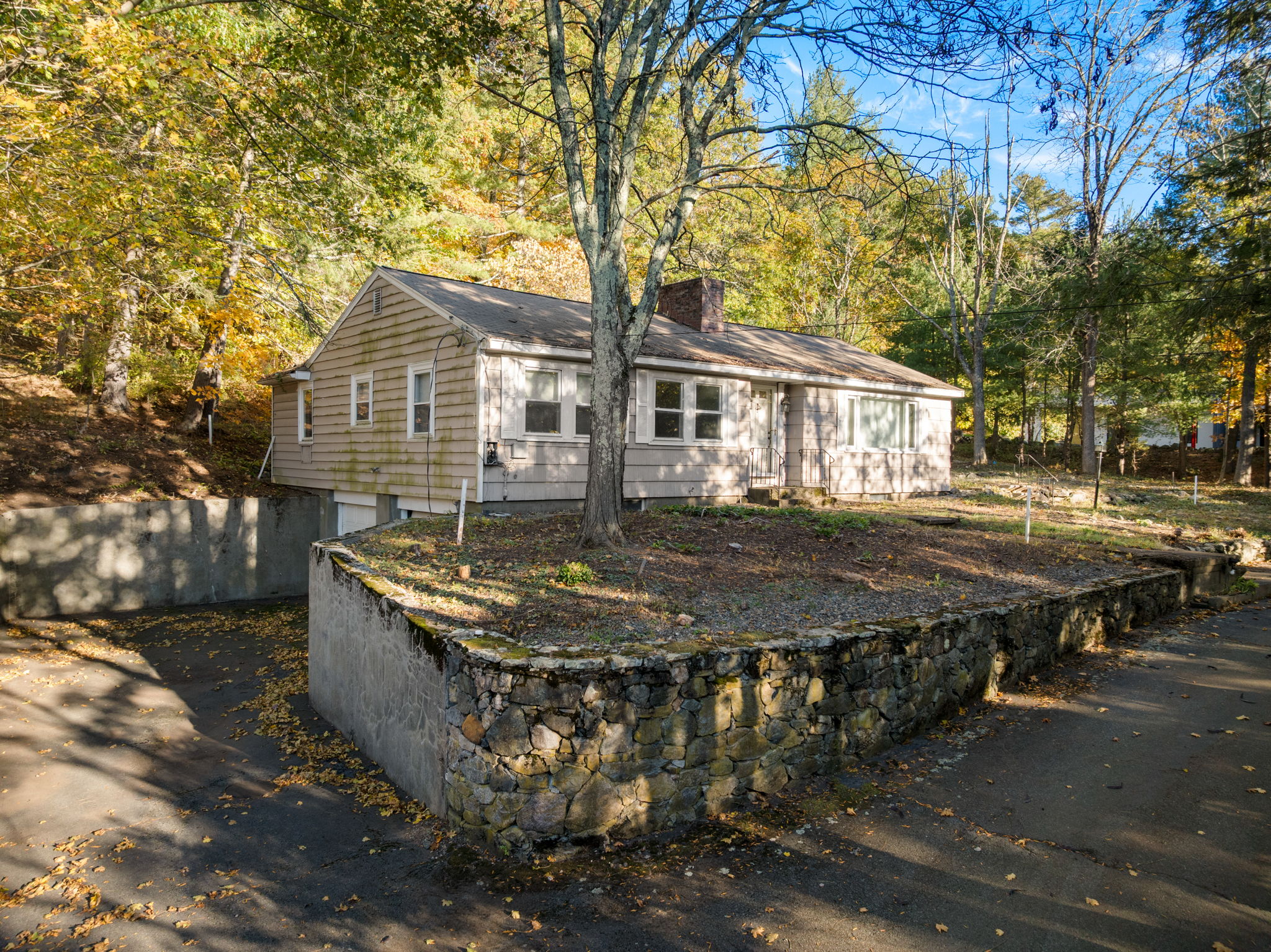 6 Overlook Drive 