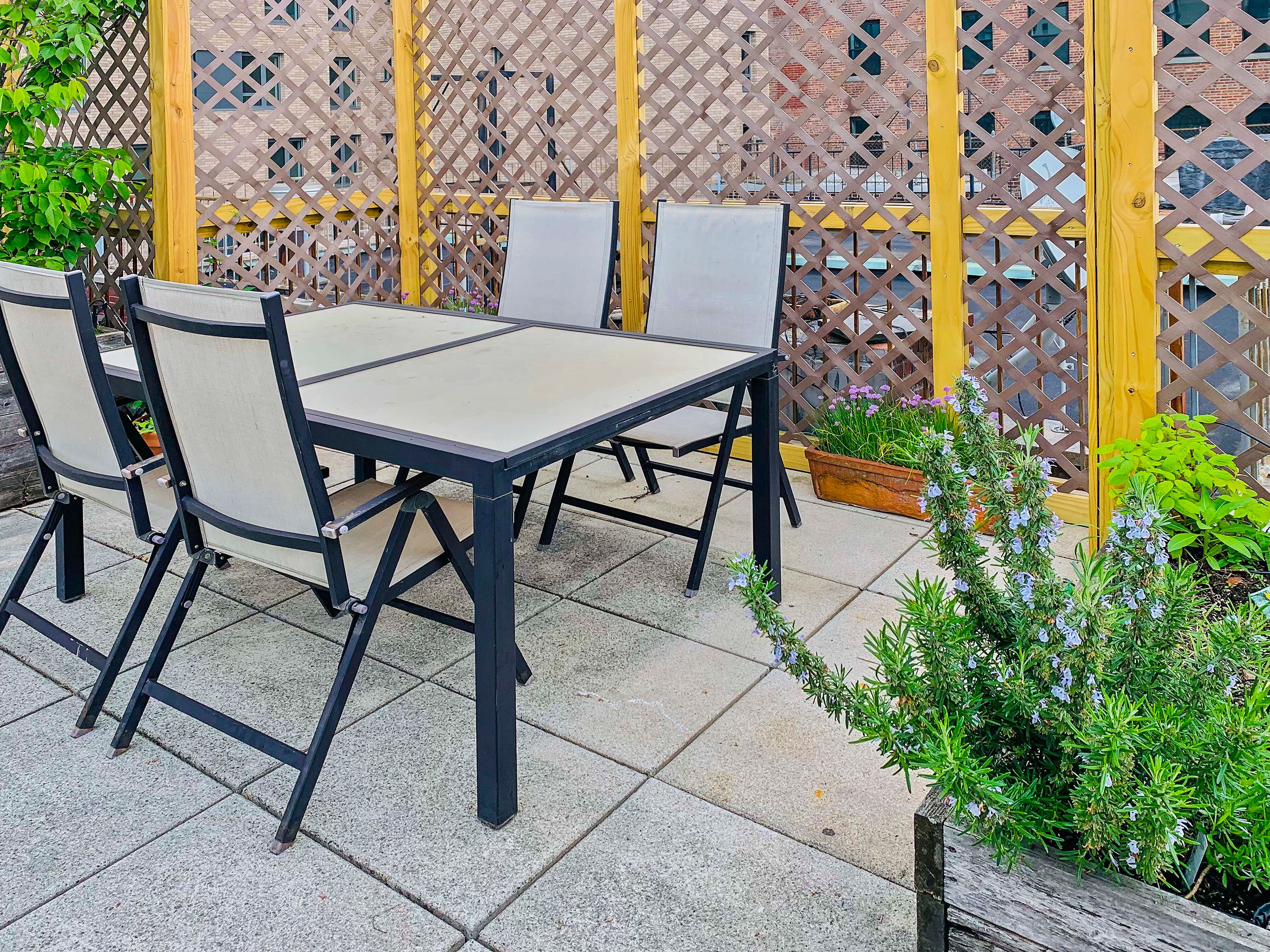 413 State Street , 2