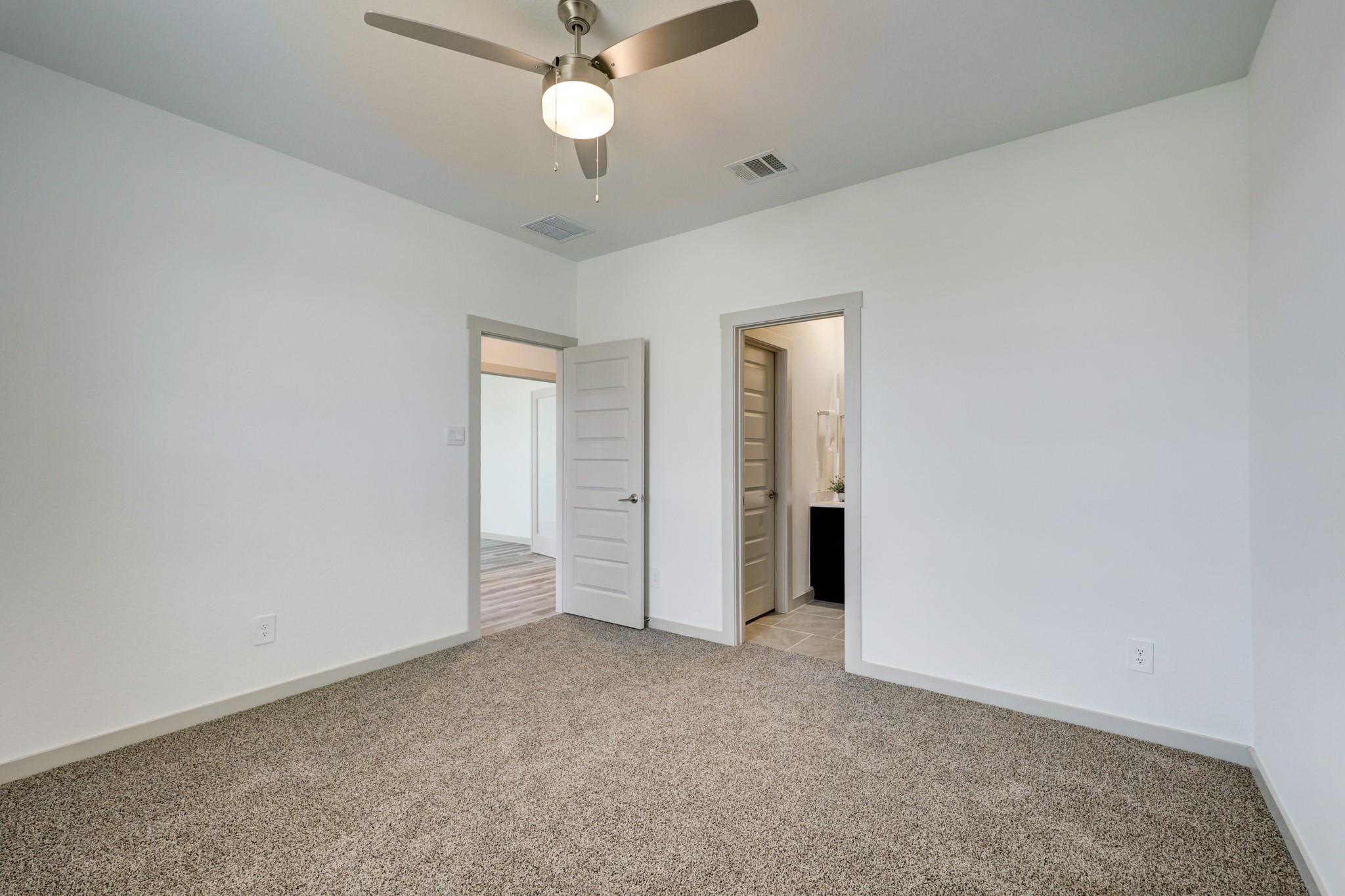 6205 Maple Court