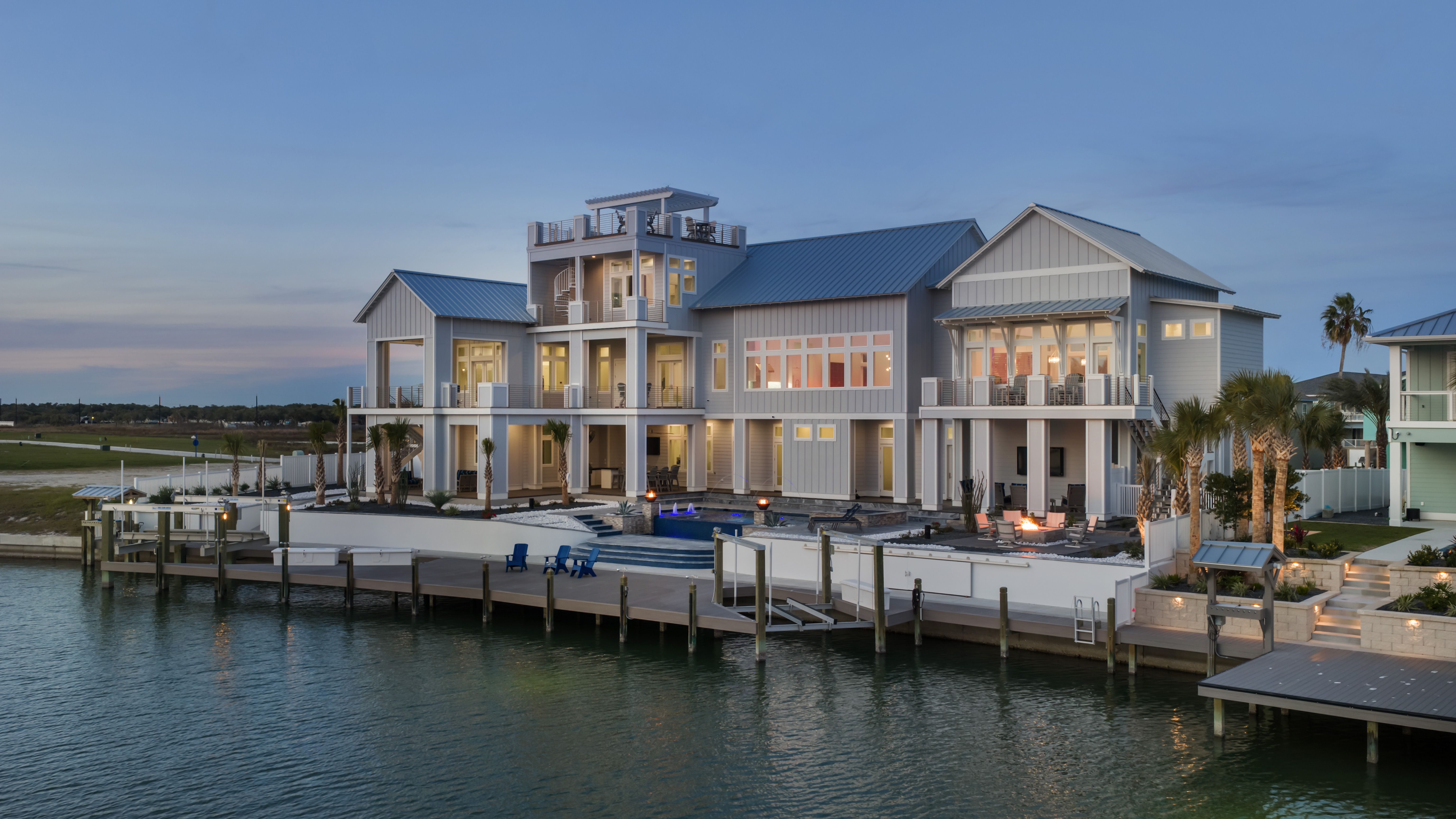 305 Estes Drive 