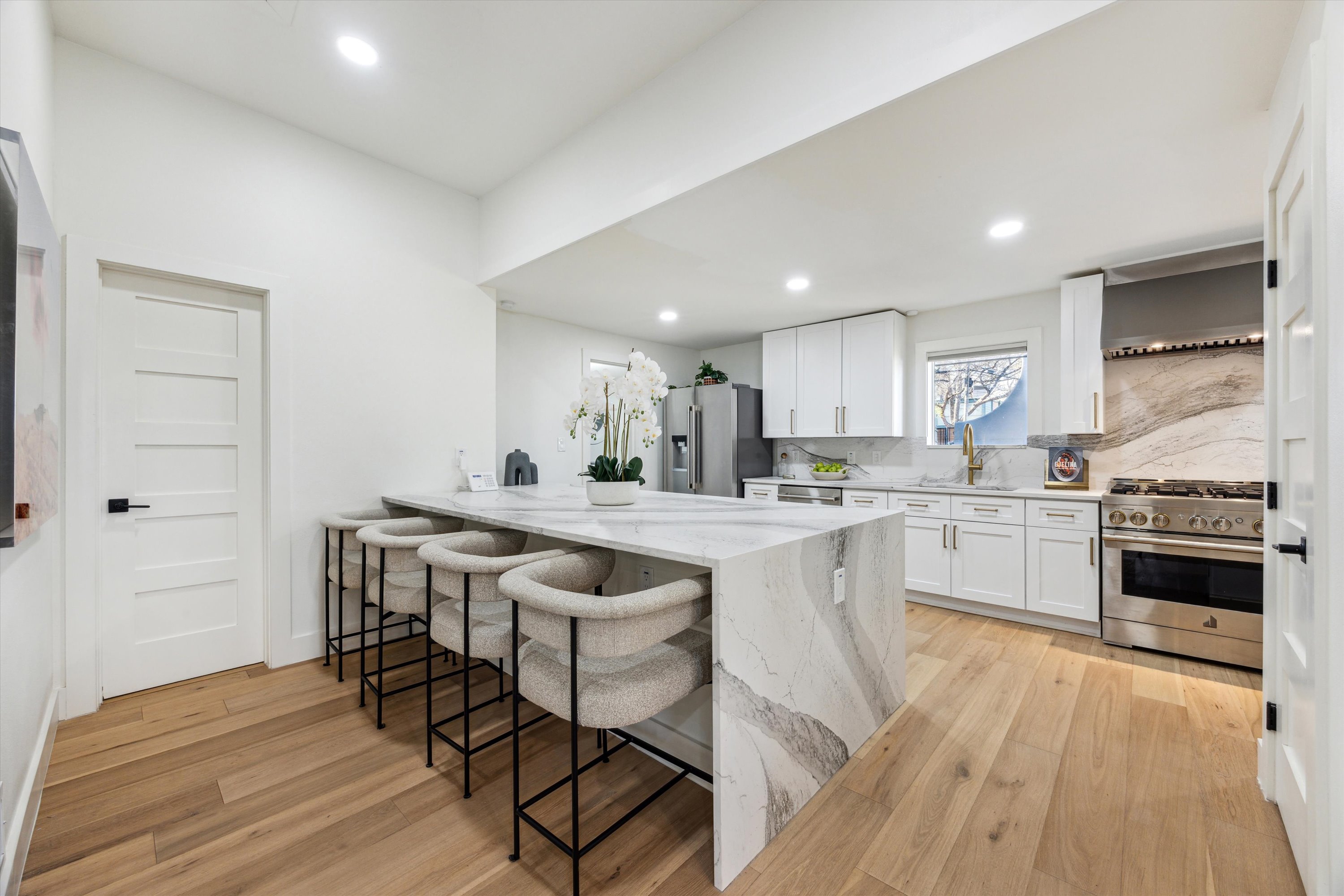 1117 West 9th Street 