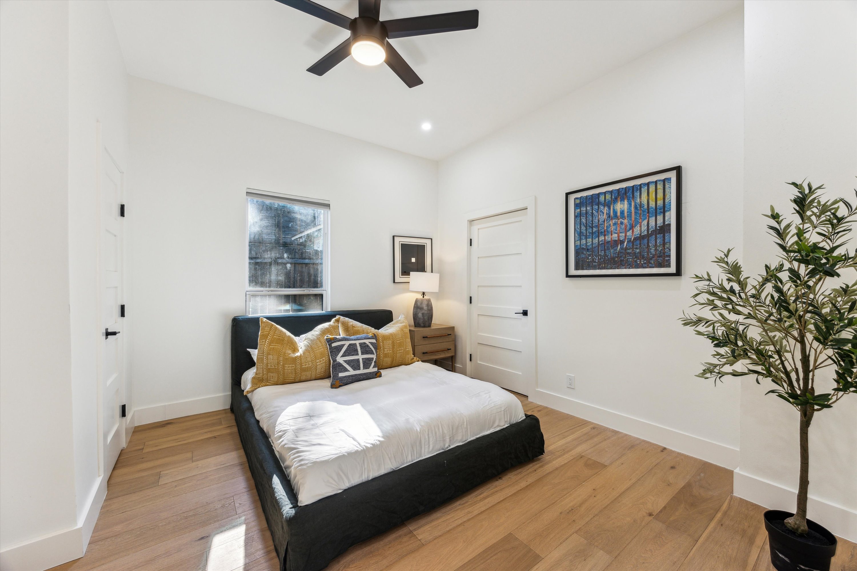 1117 West 9th Street 