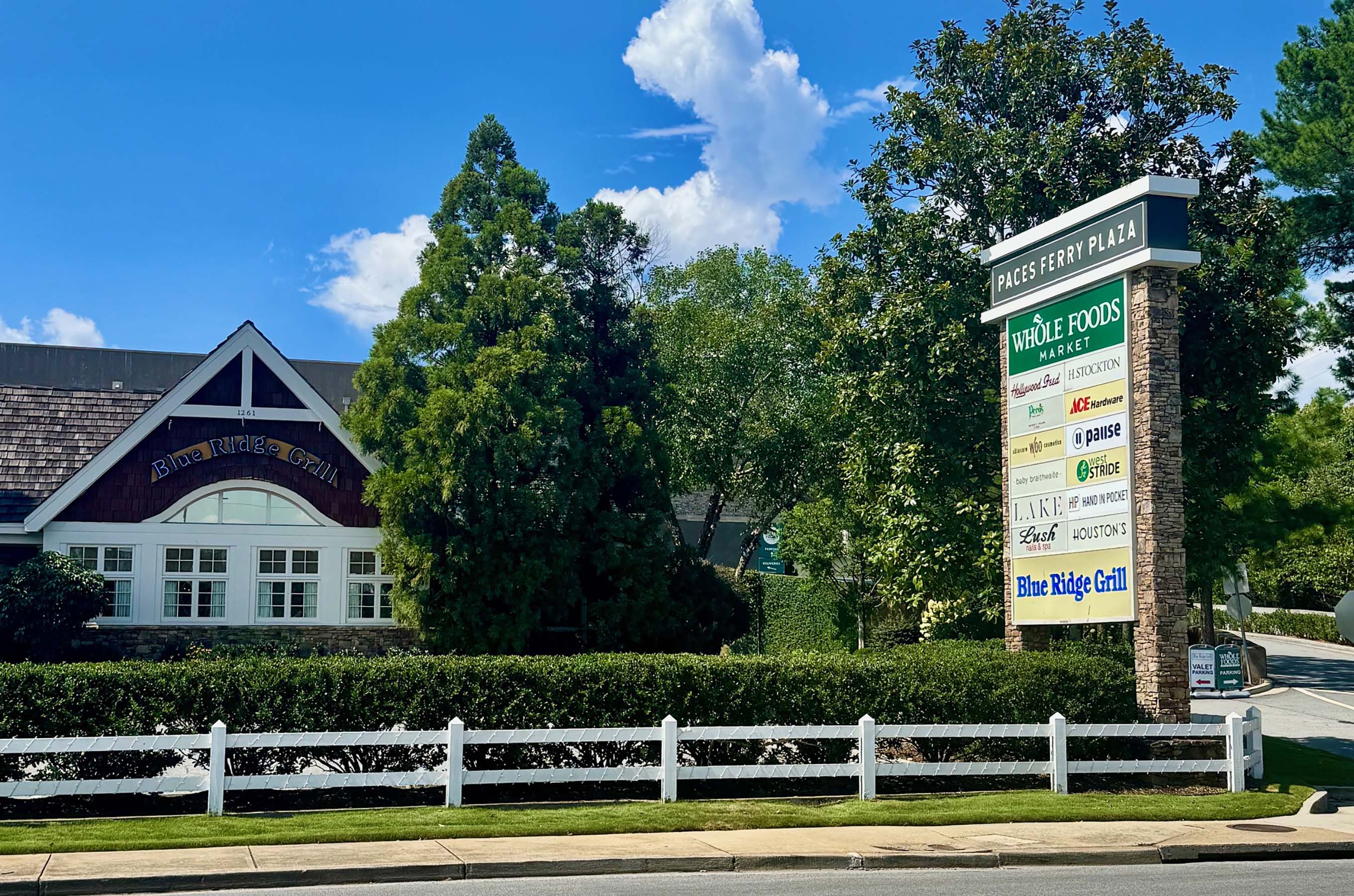 3005 Howell Mill Road NW