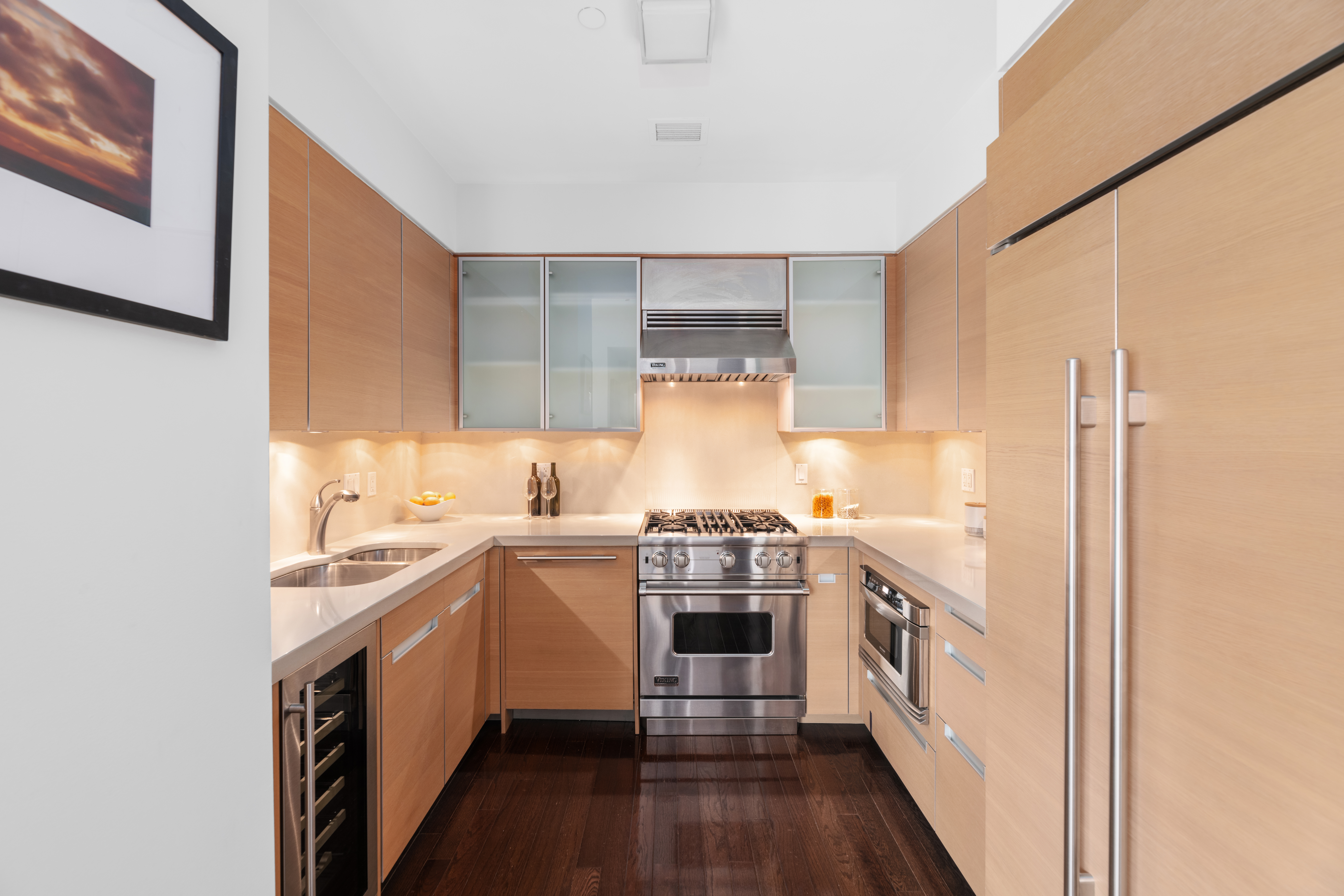 303 East 77th Street PHD