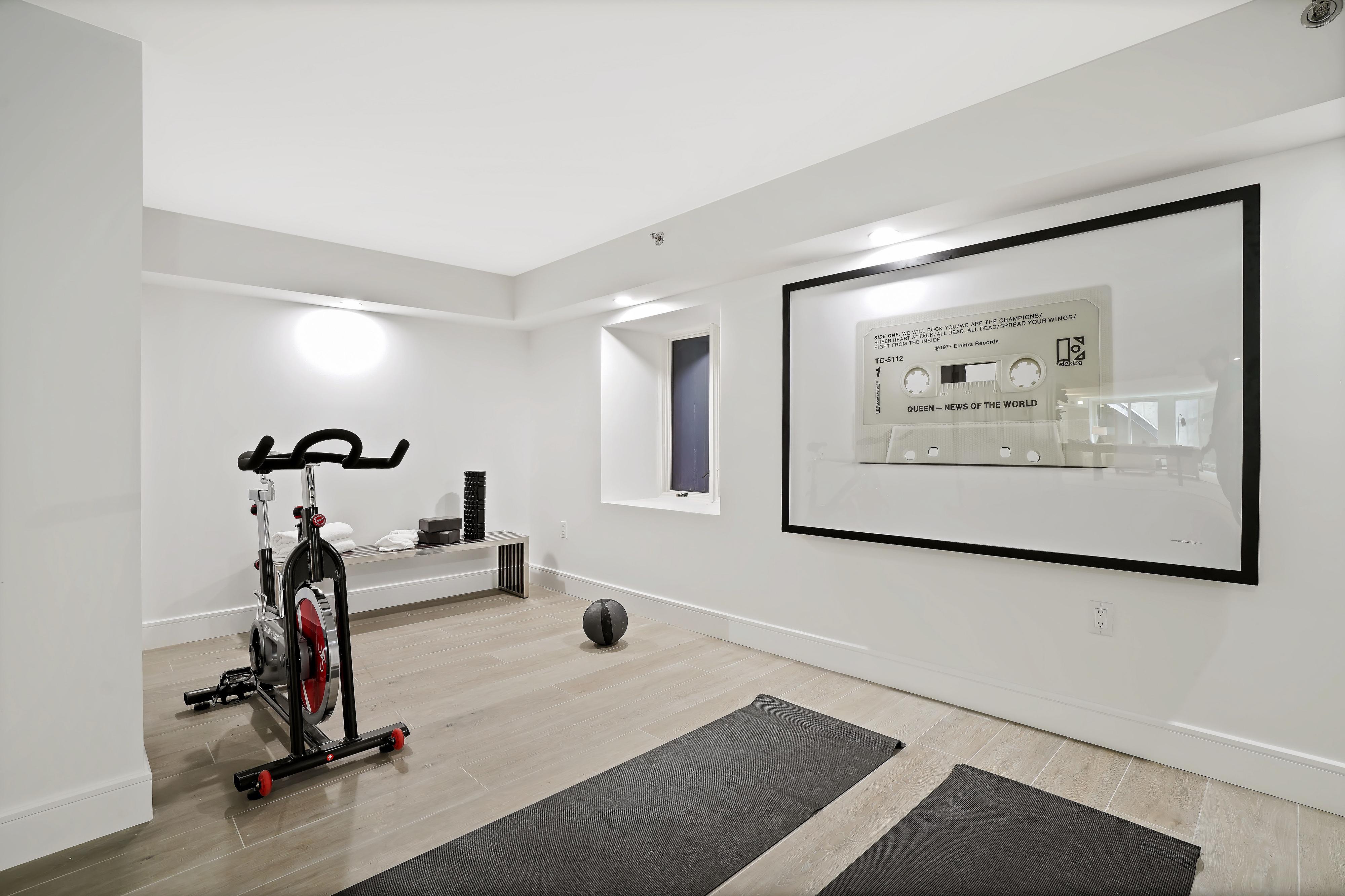 47 Diamond Street , 1B