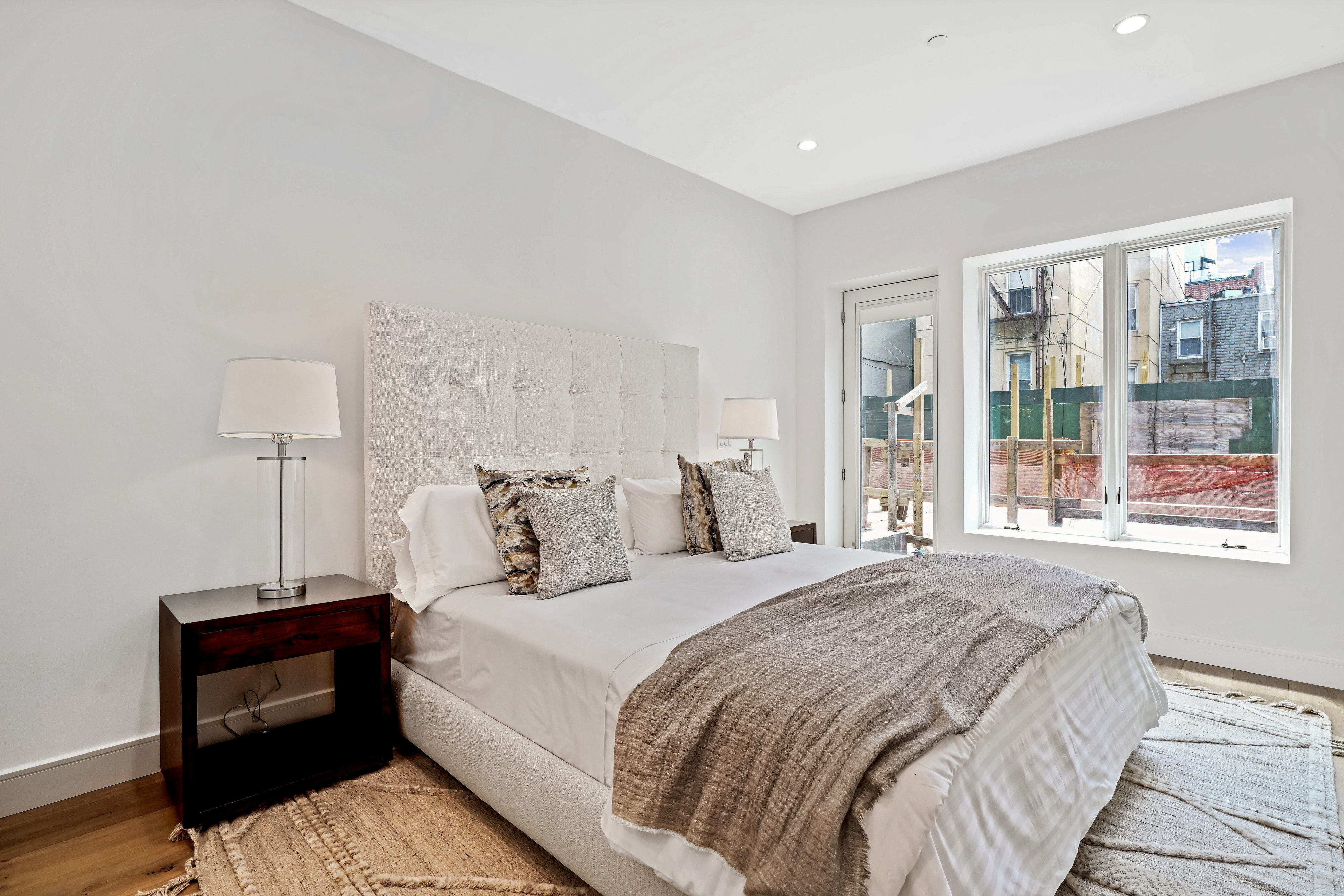 47 Diamond Street , 1B