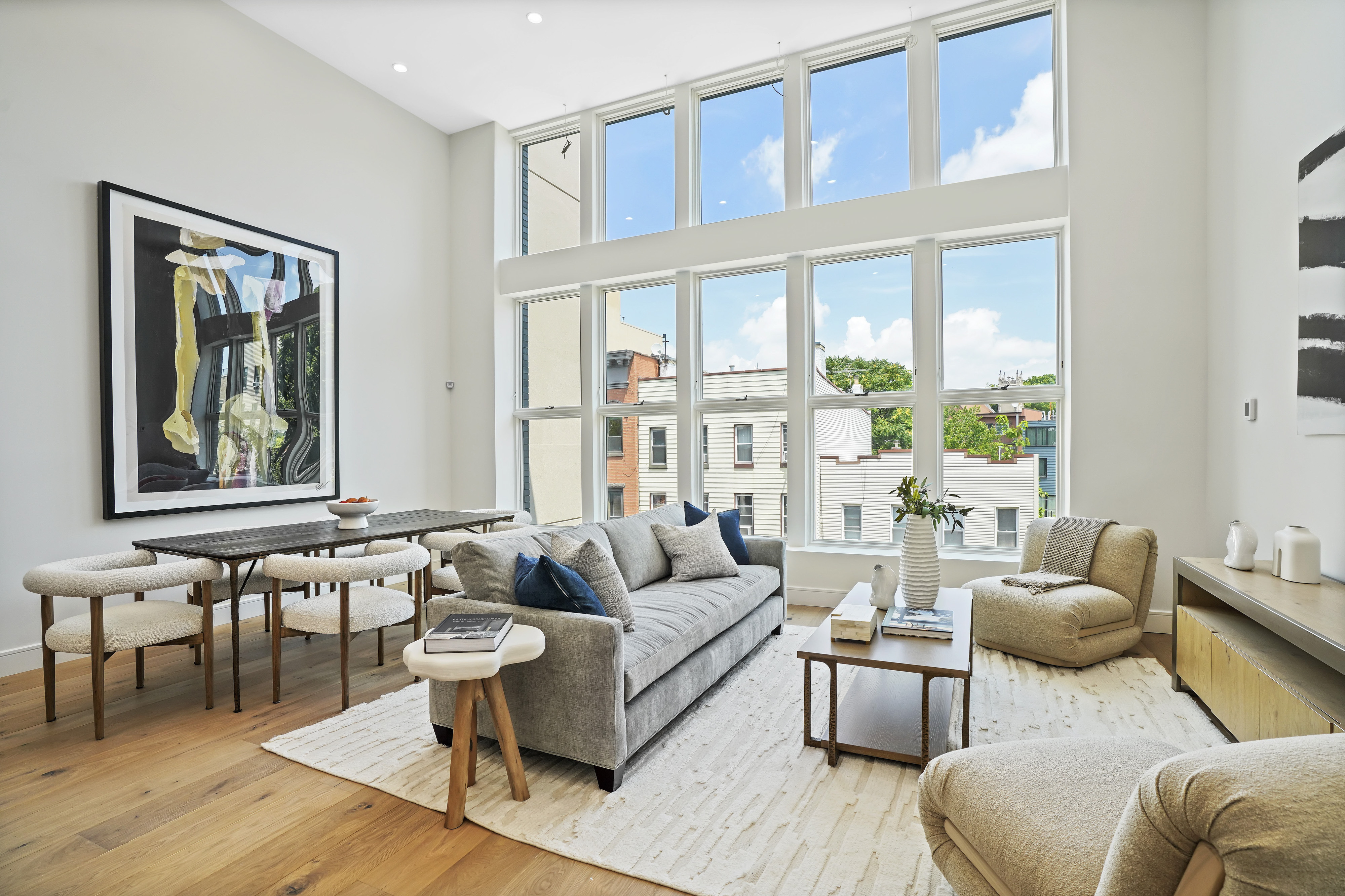 47 Diamond Street , 3B