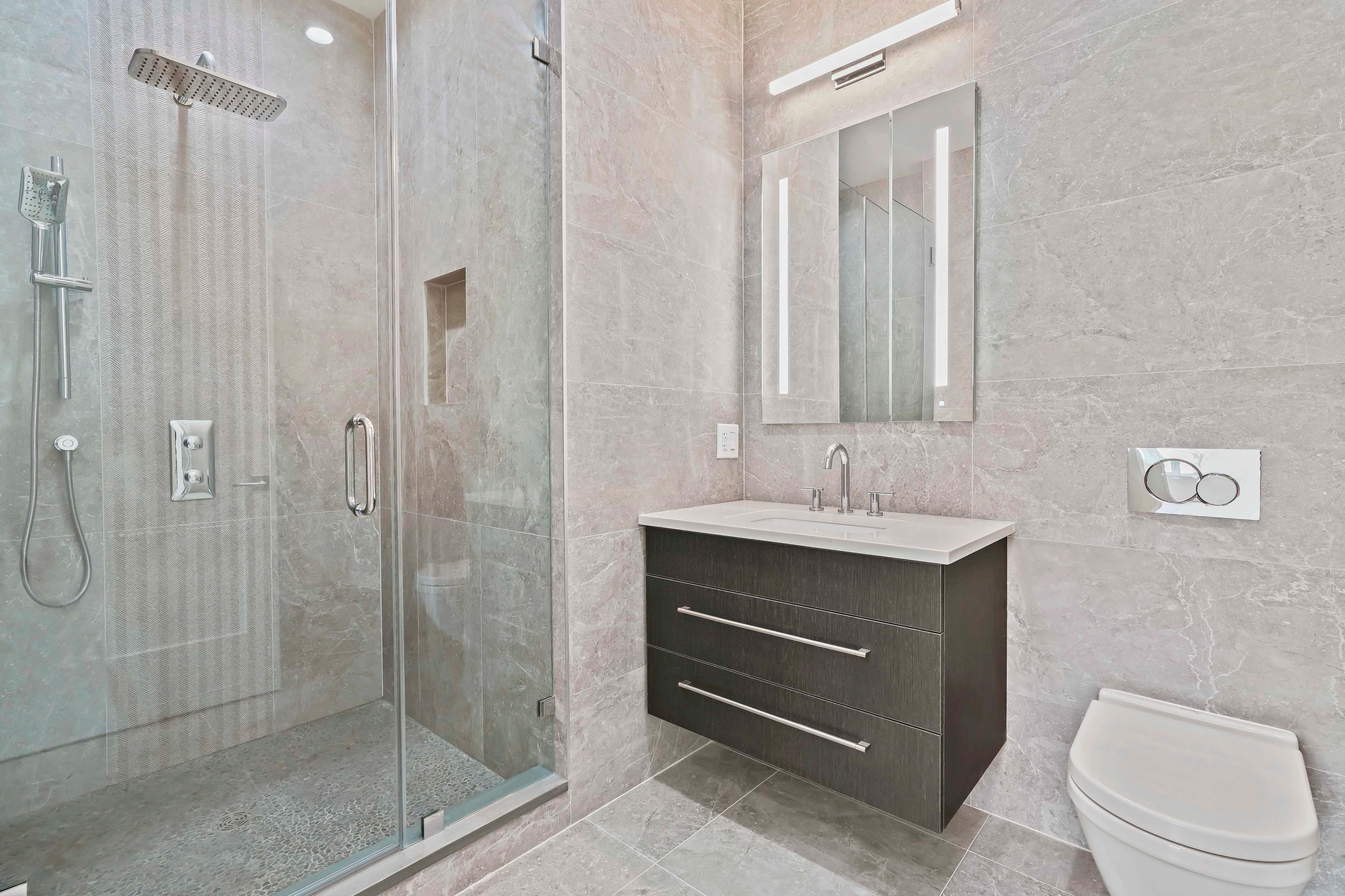 47 Diamond Street , 3B