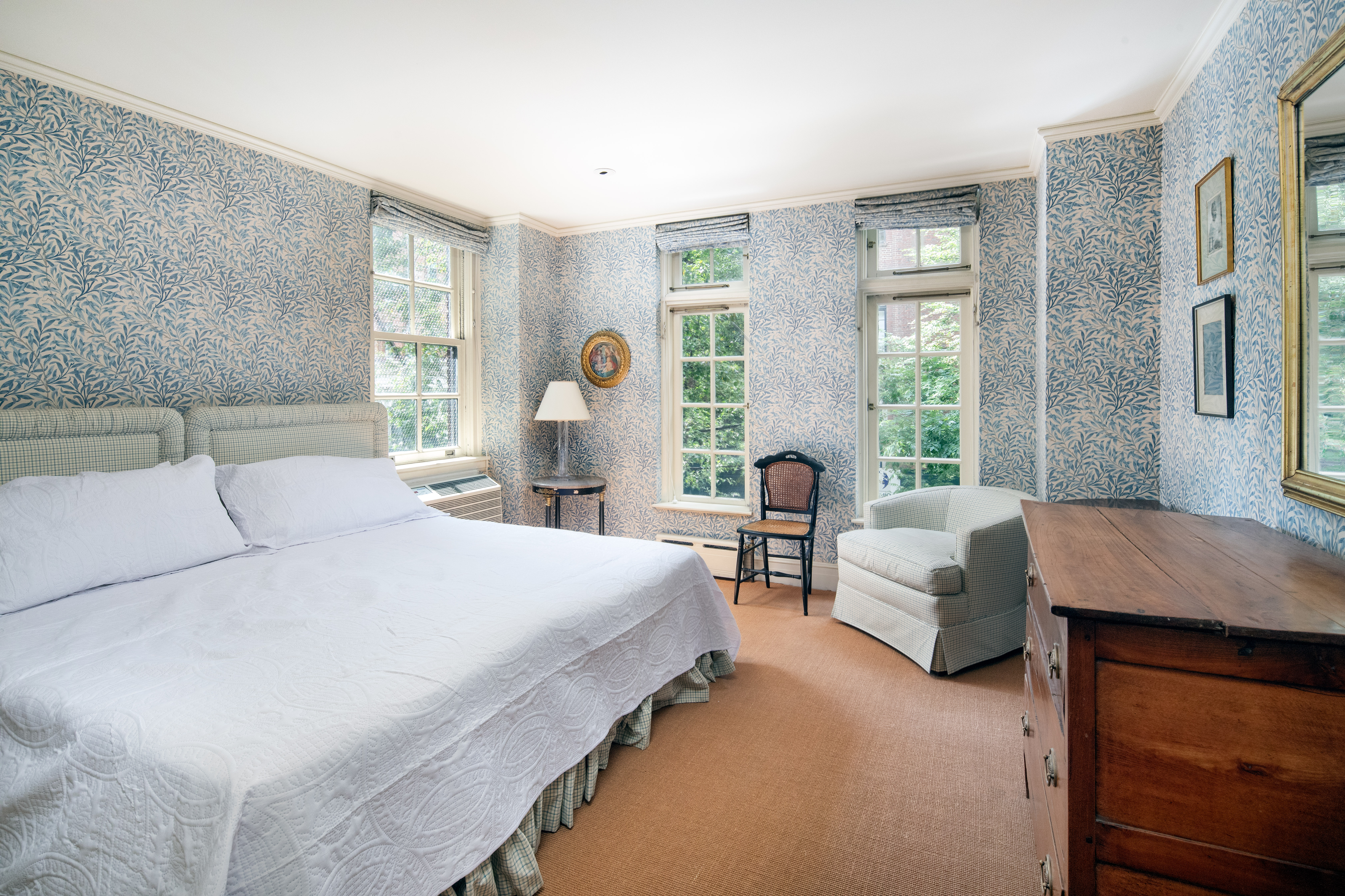 169 East 78th Street 2A/3A