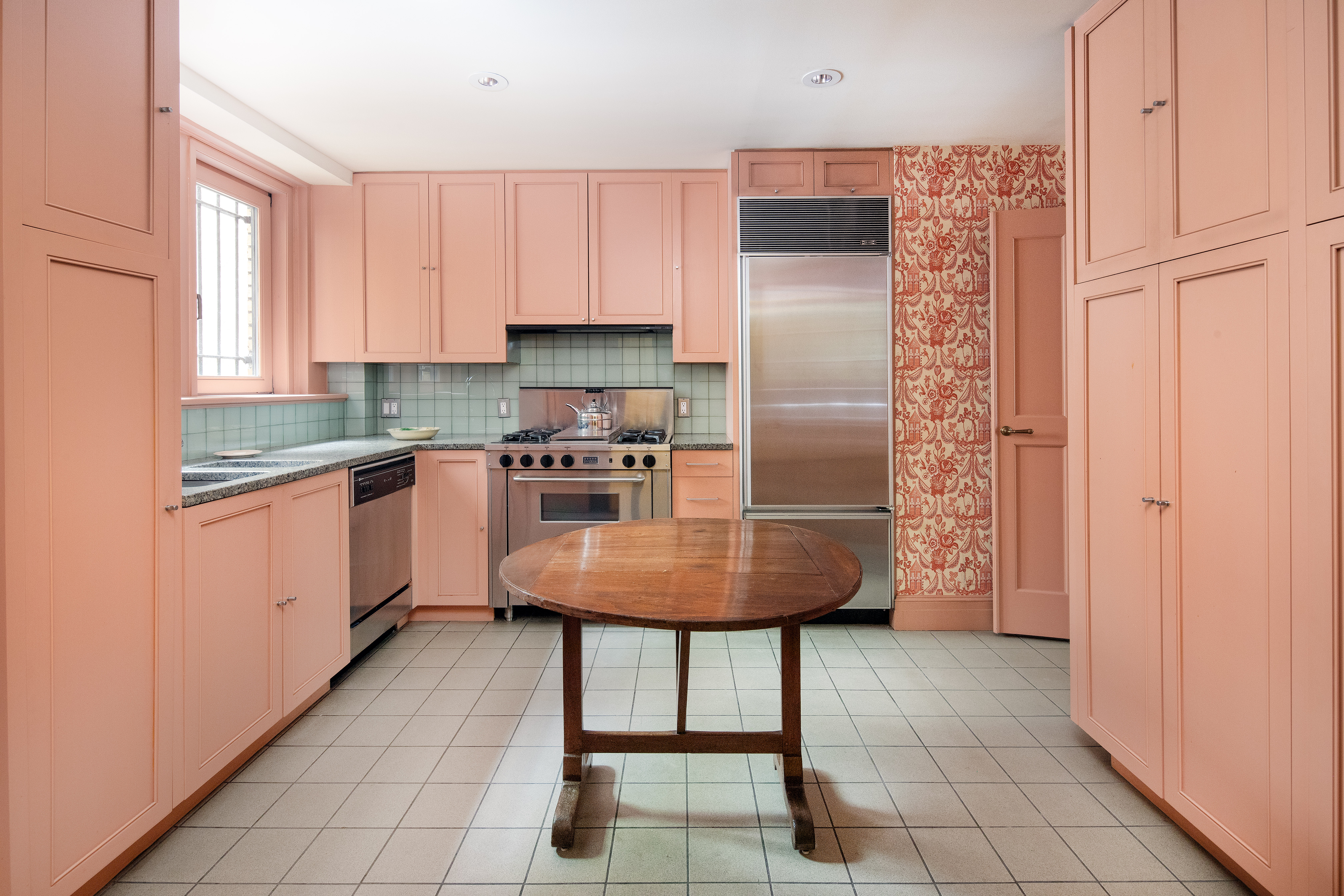 169 East 78th Street 2A/3A