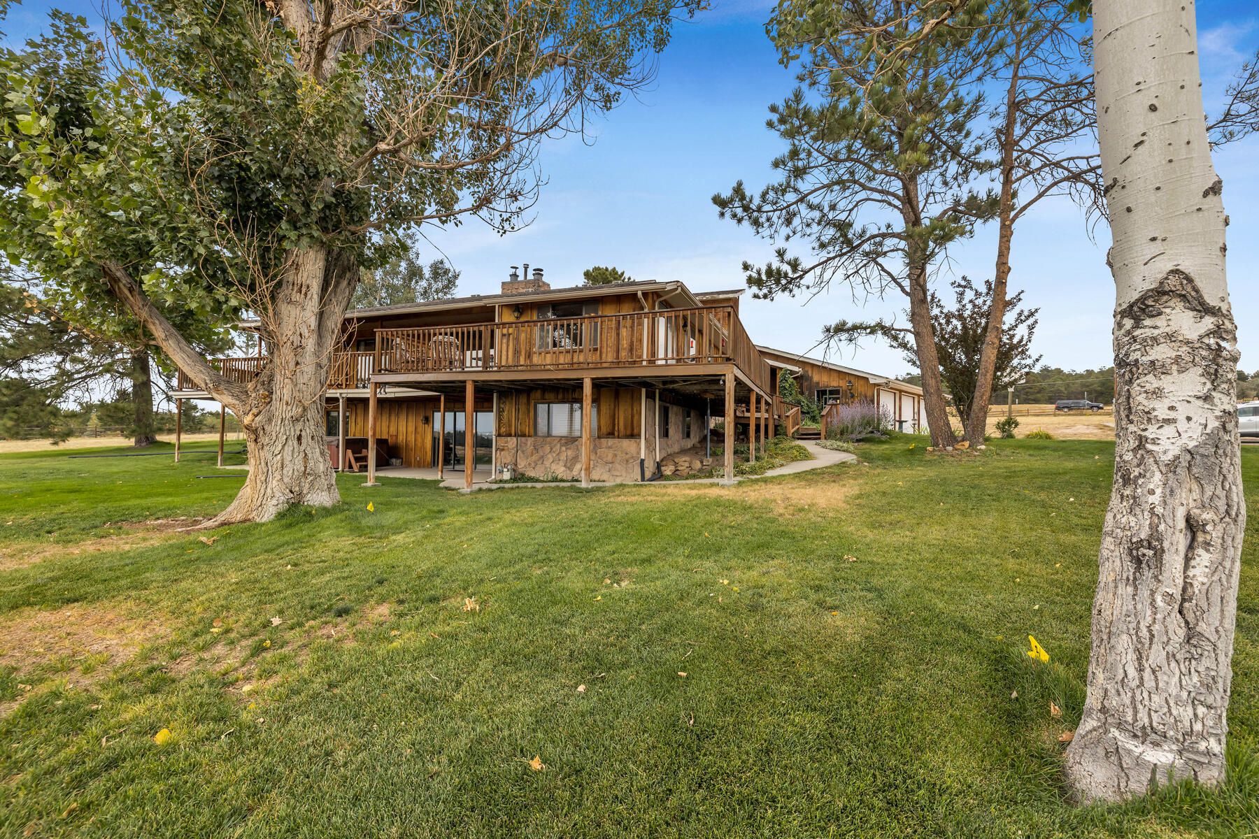 12892 Sierra Circle 