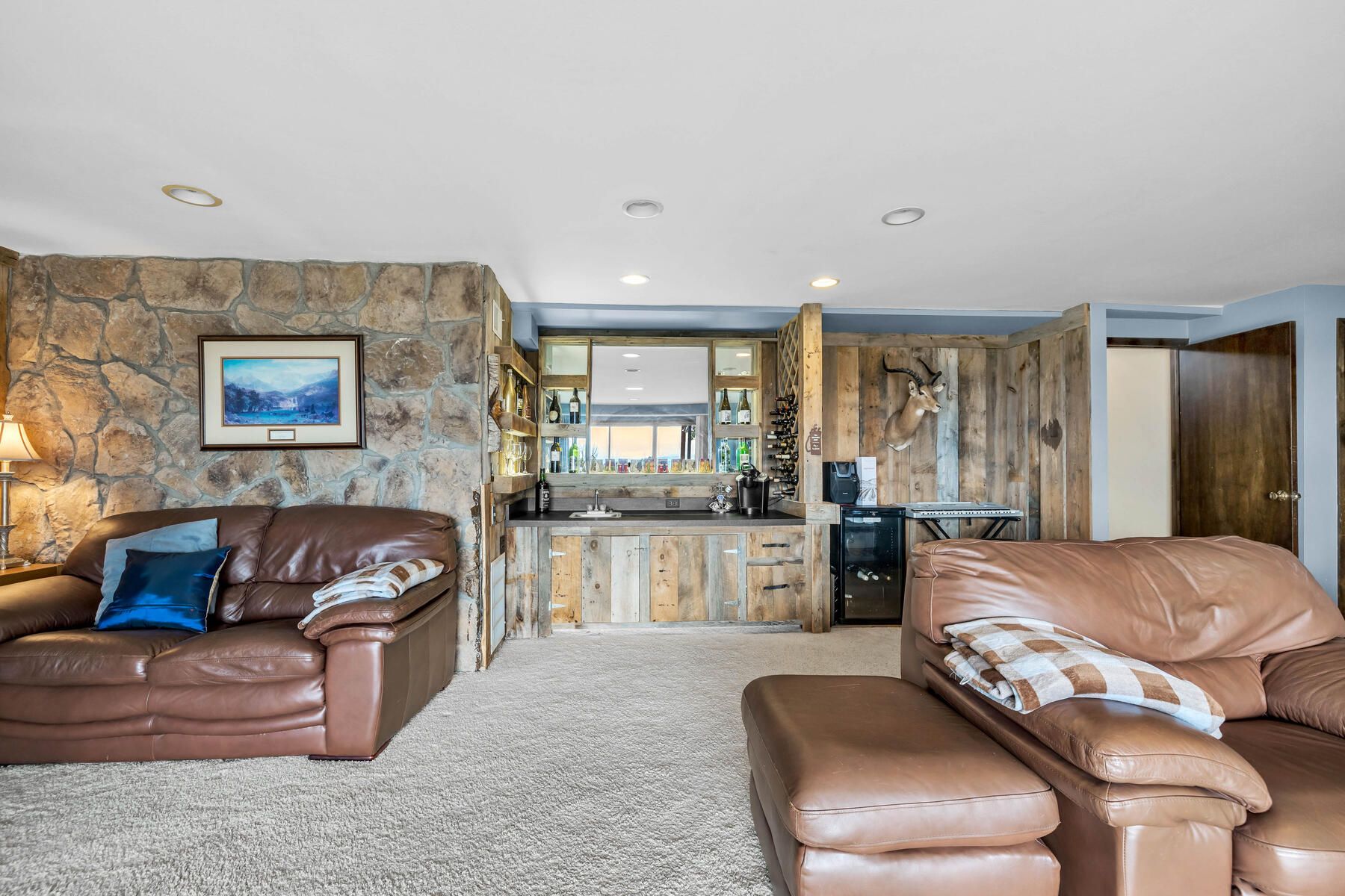 12892 Sierra Circle 