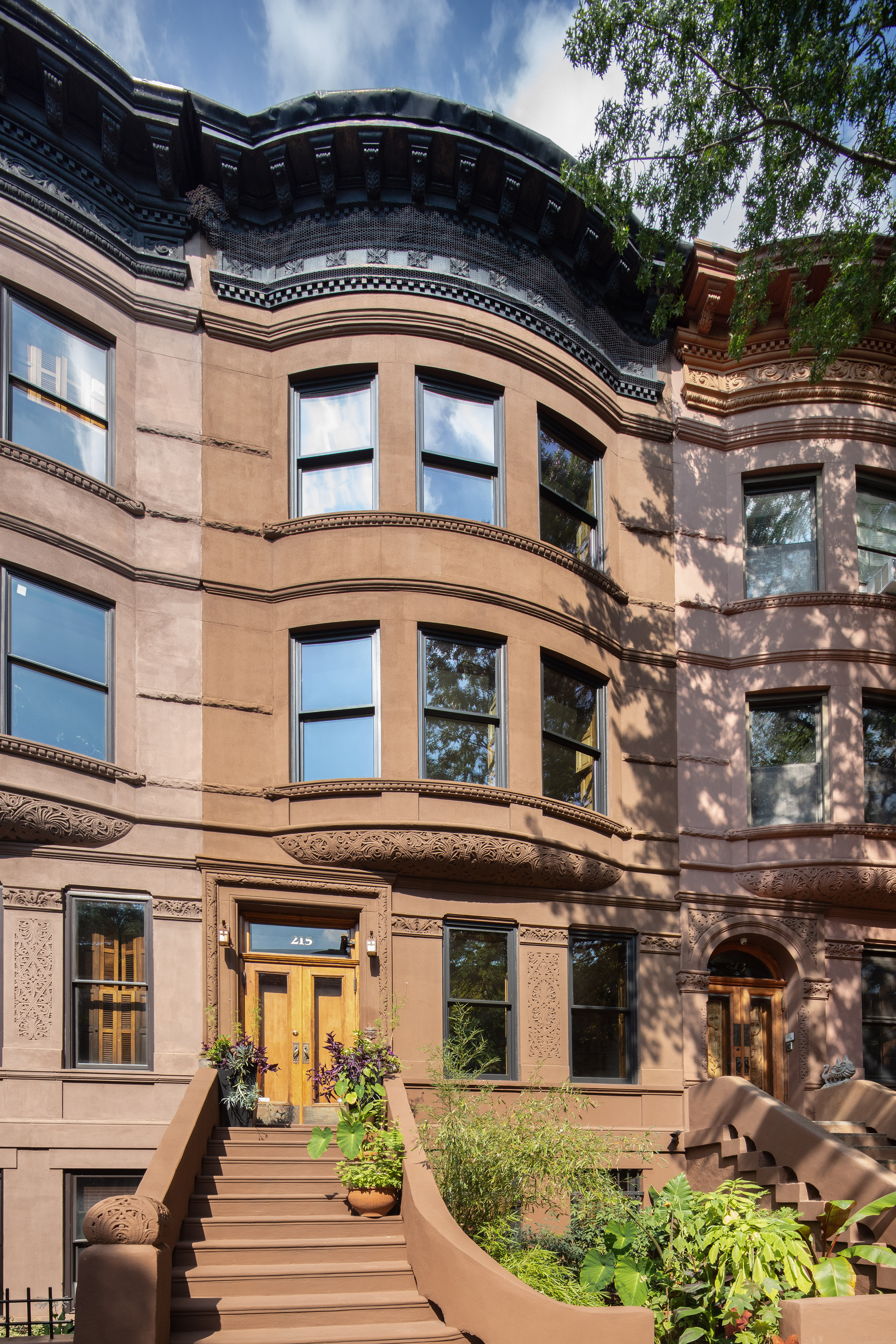 215 West 137th Street