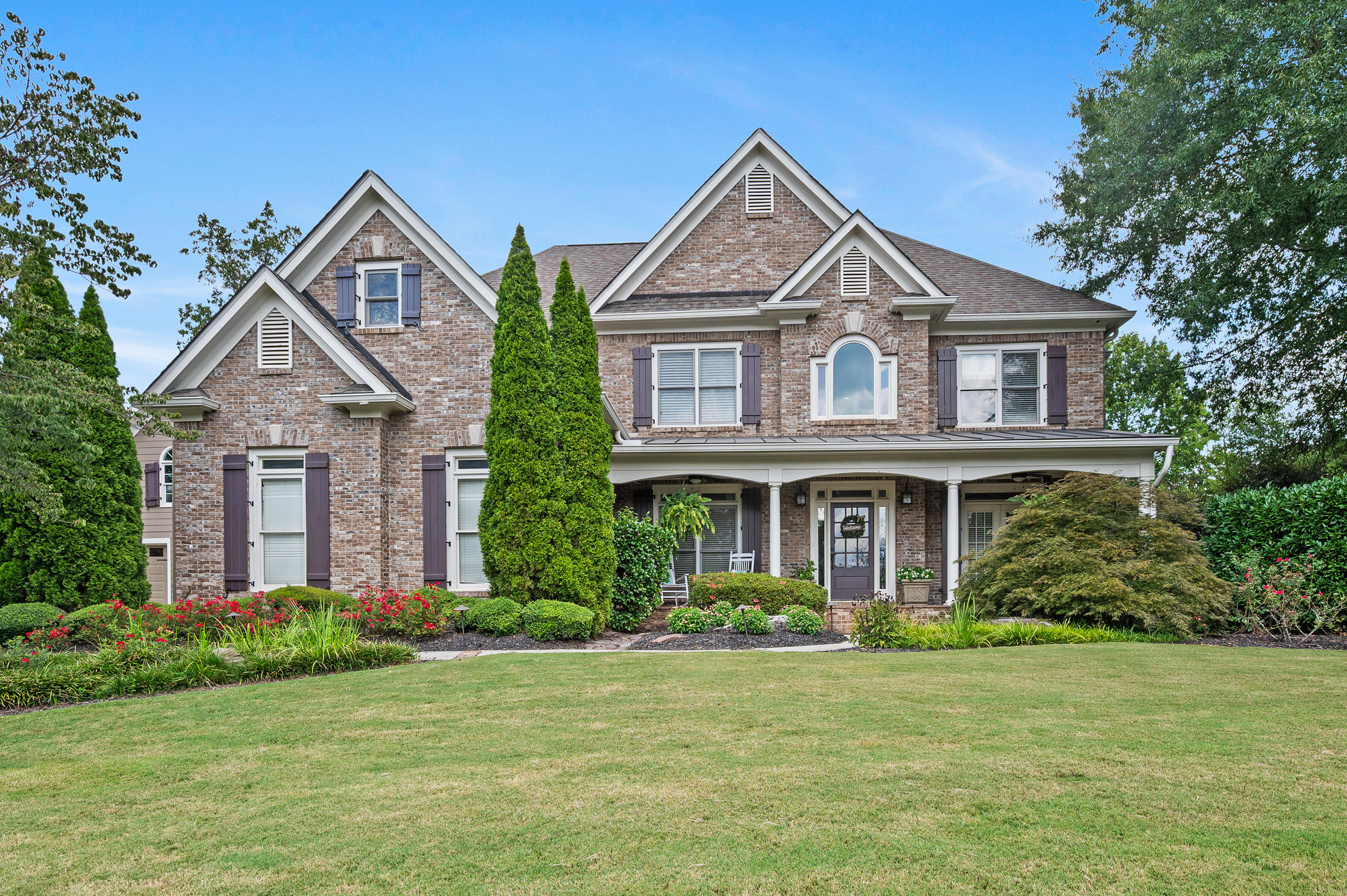 810 Lake Ridge Court