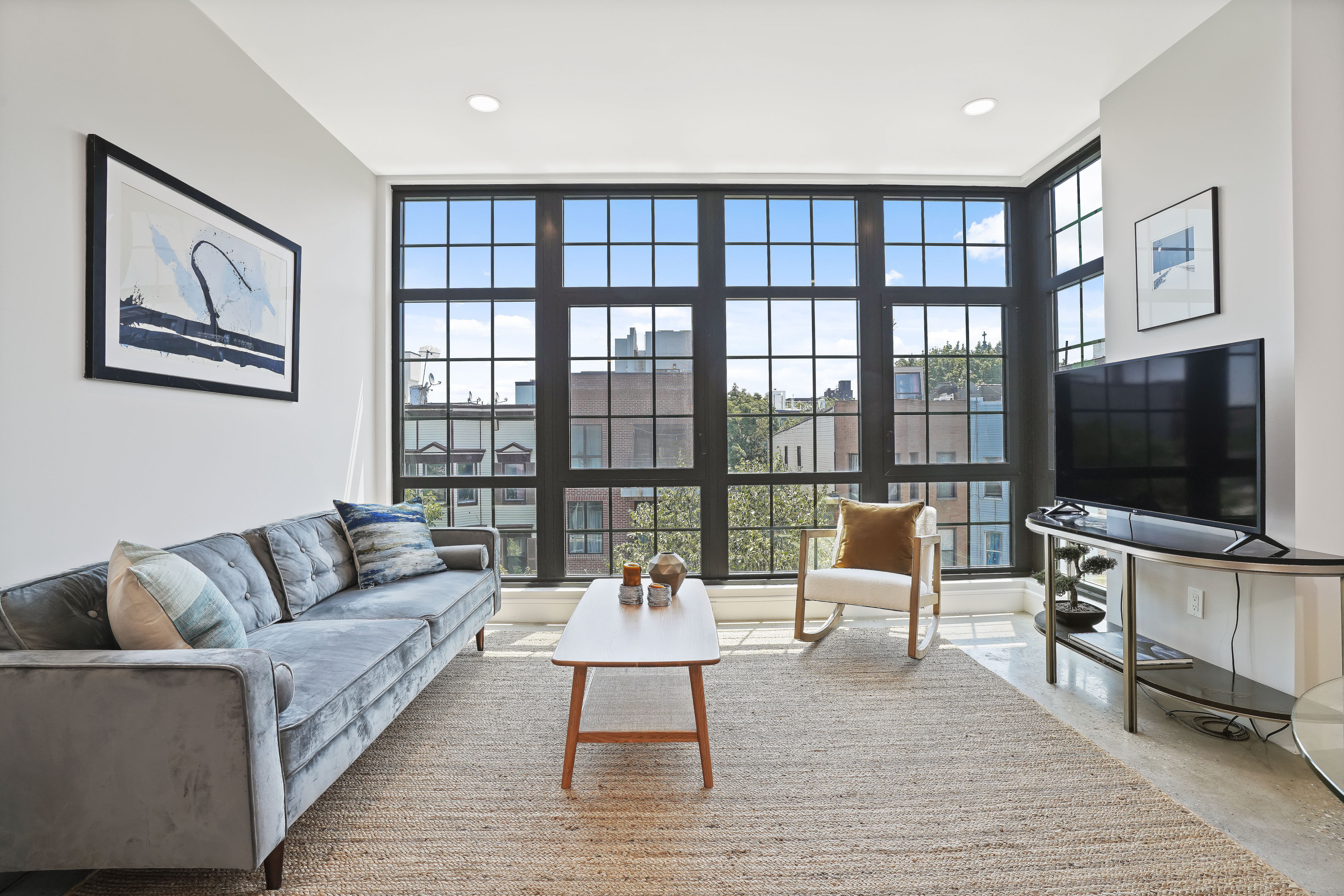 23 Bleecker St. 4b 