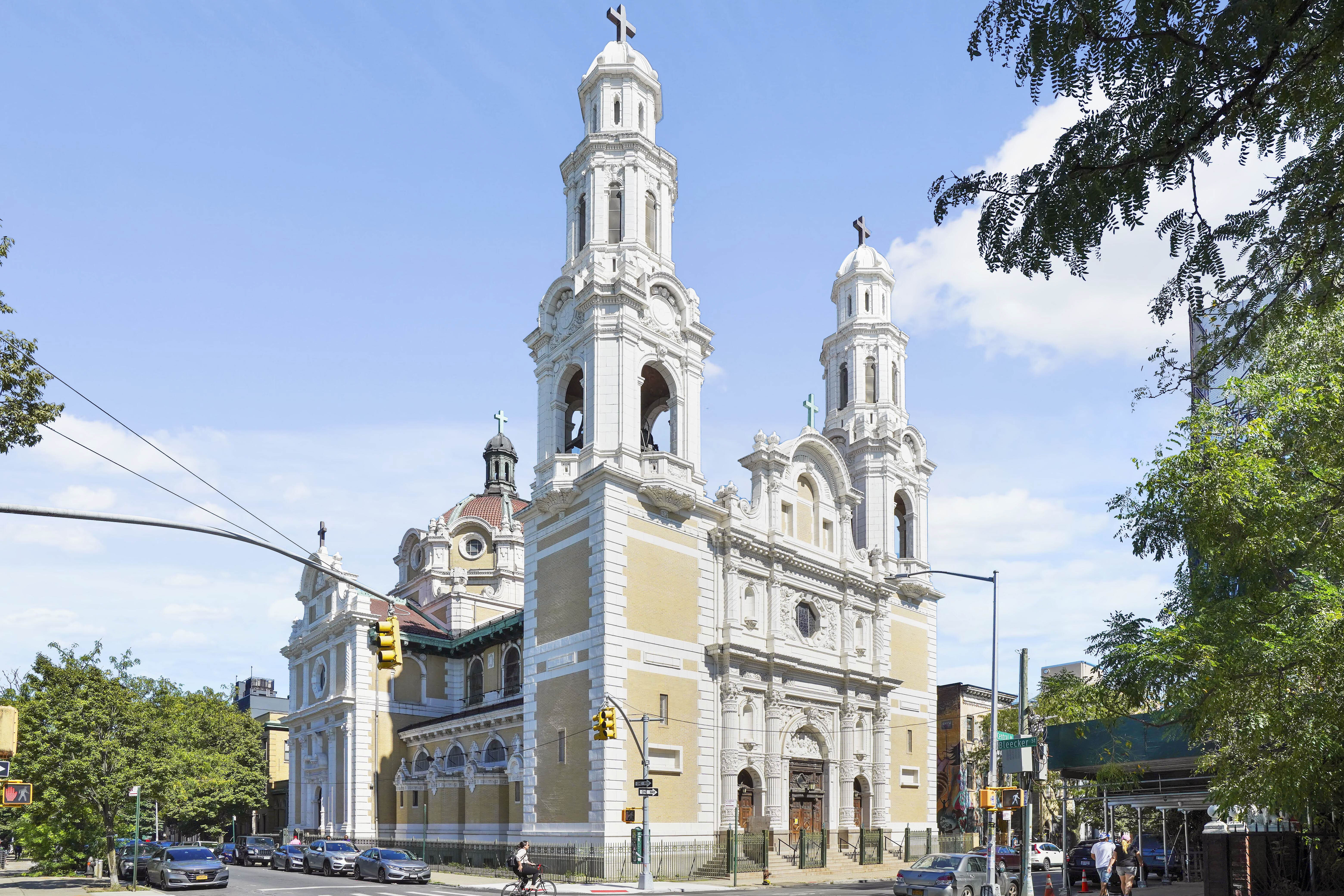 23 Bleecker St. 3b 