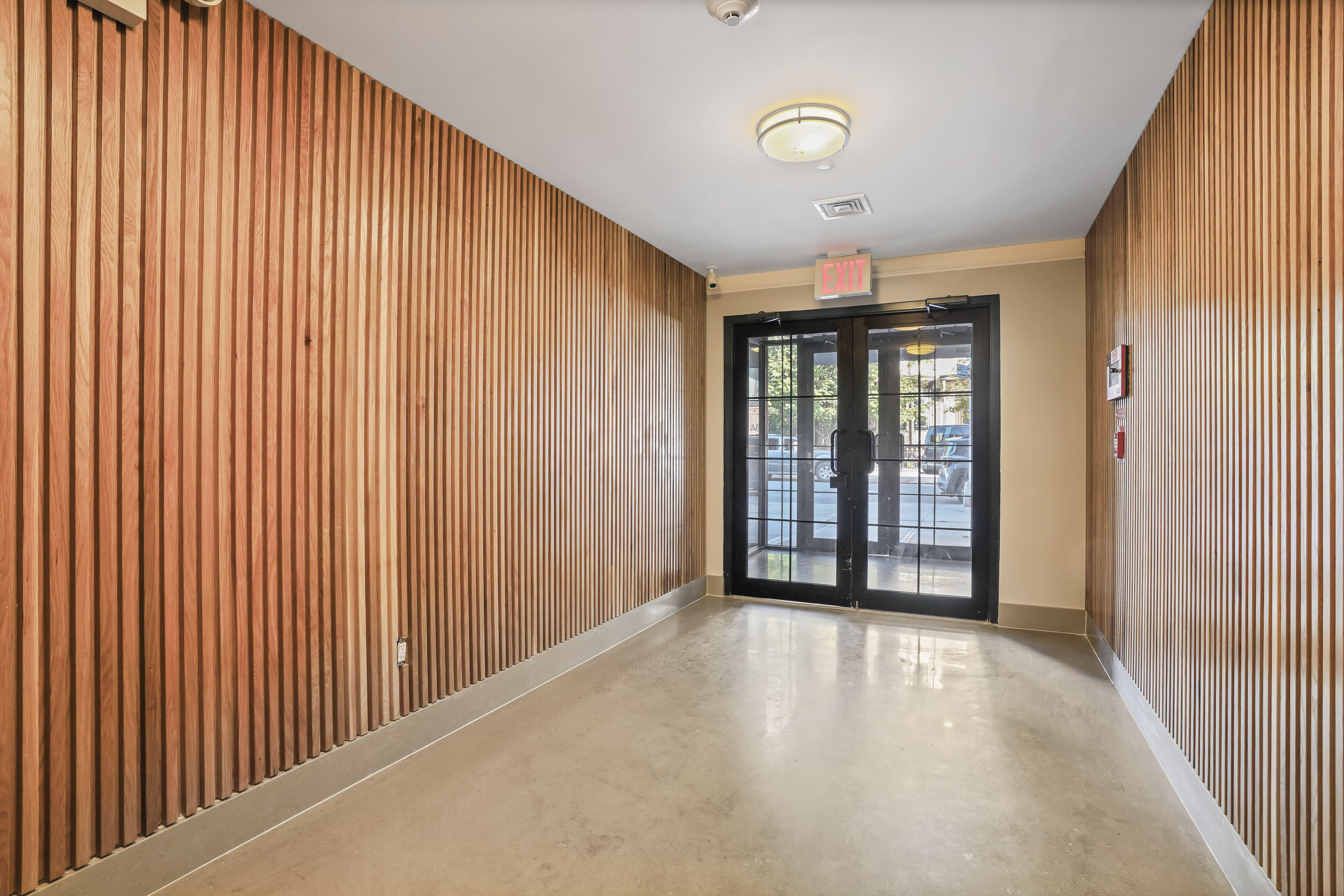 23 Bleecker St. 3b 