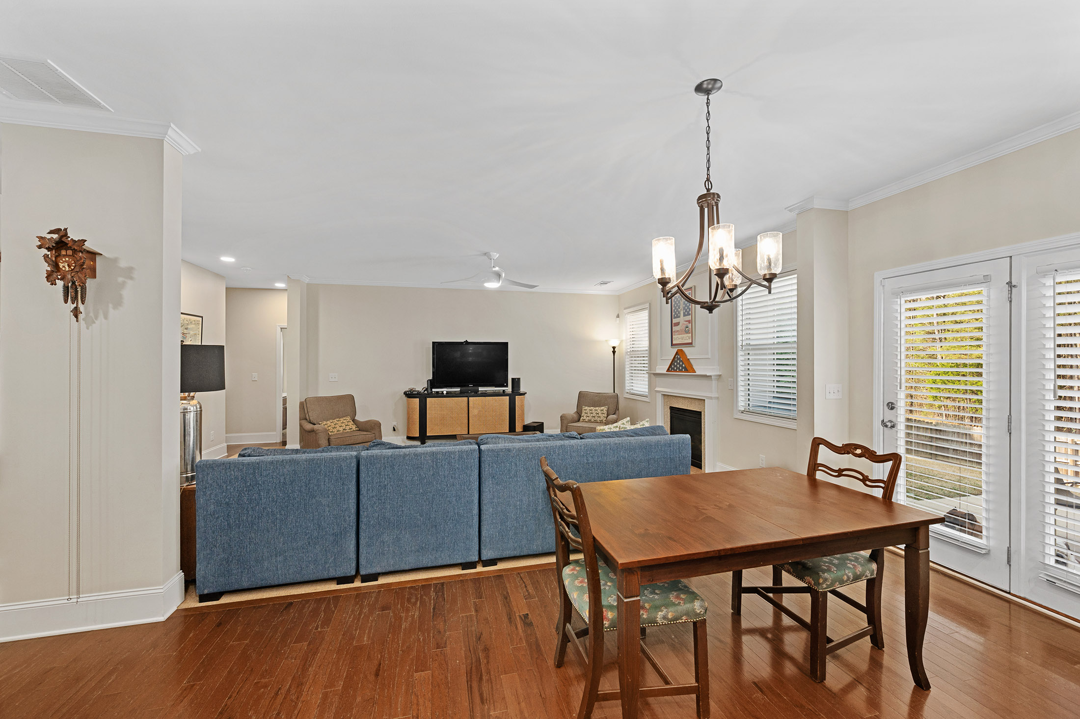 142 Manor Lane