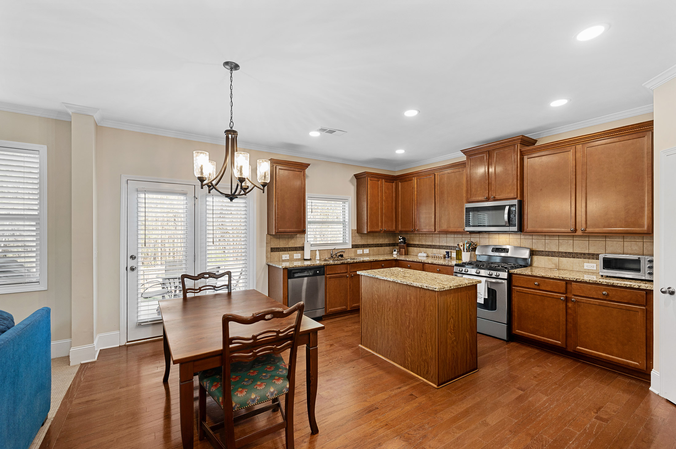 142 Manor Lane