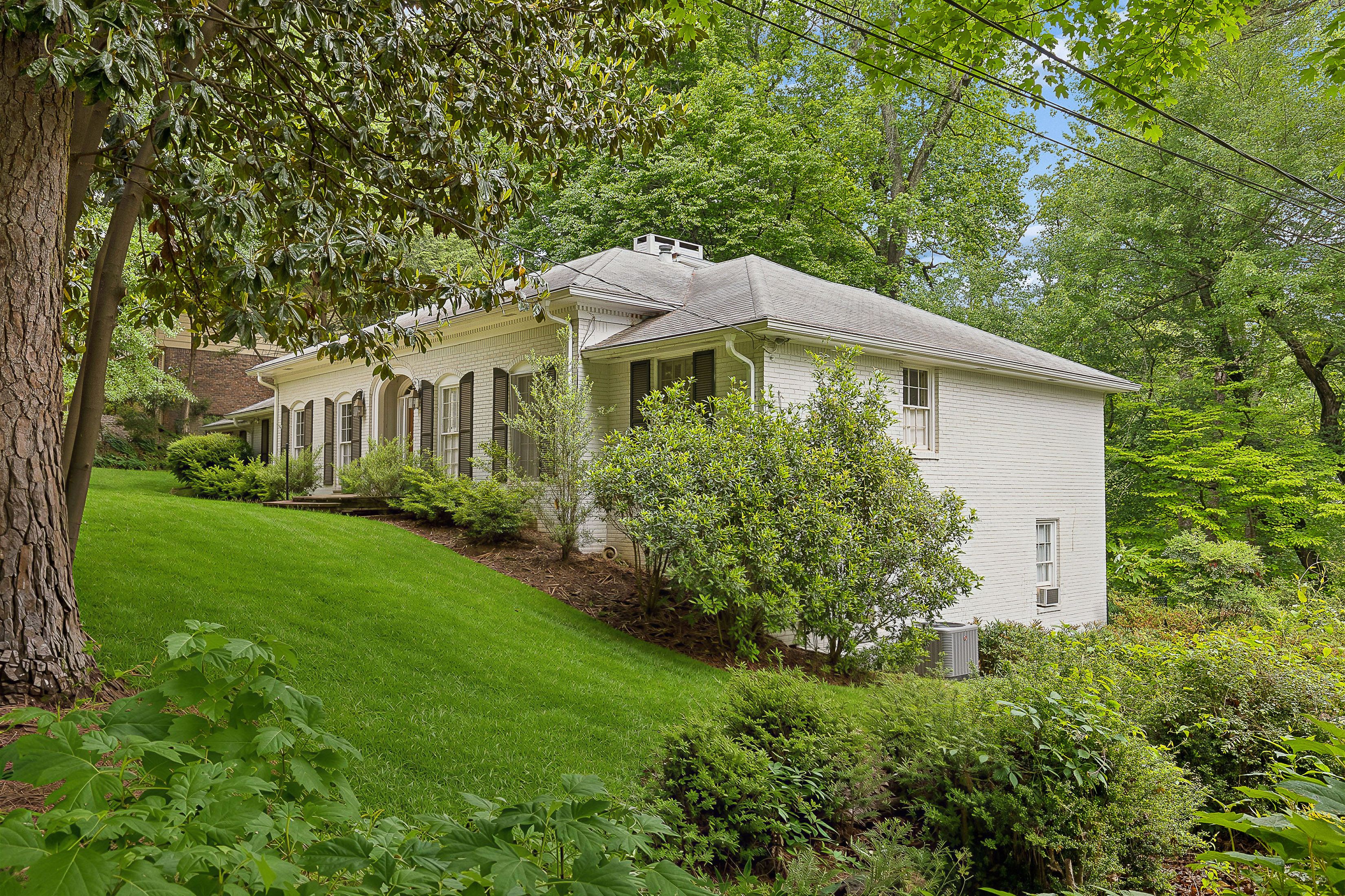 4659 Tall Pines Drive NW