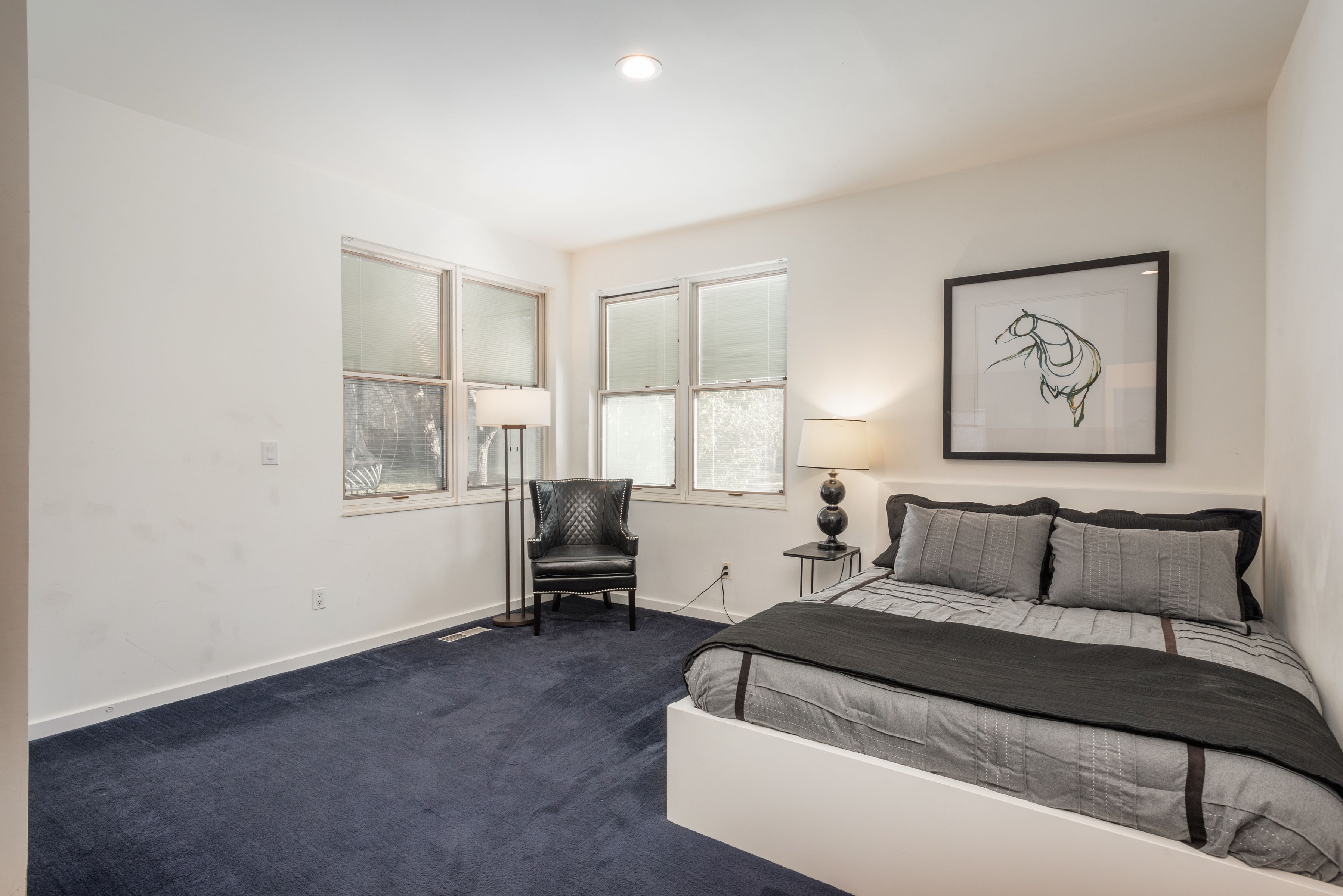 4208 S Hudson Pkwy 