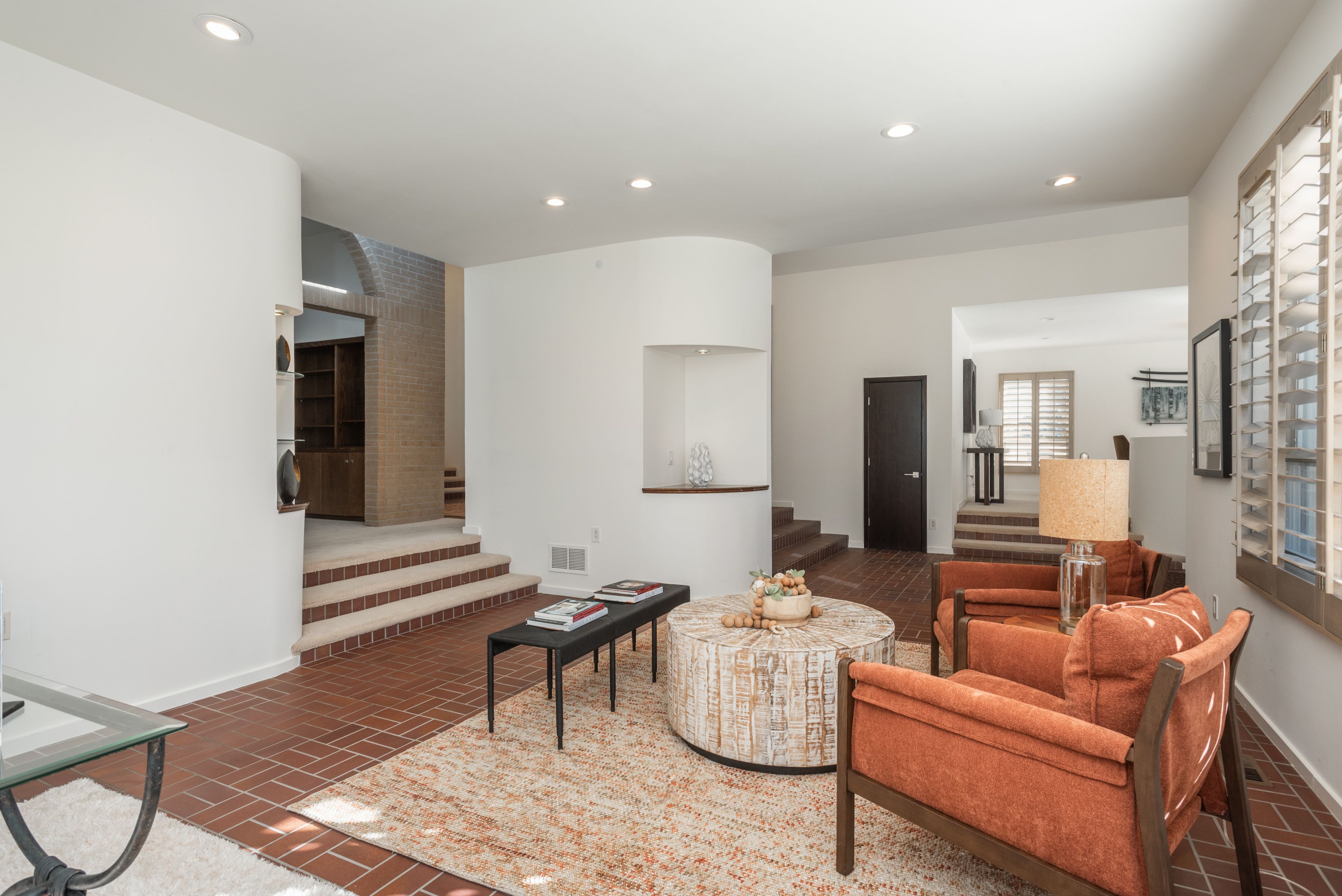 4208 S Hudson Pkwy 