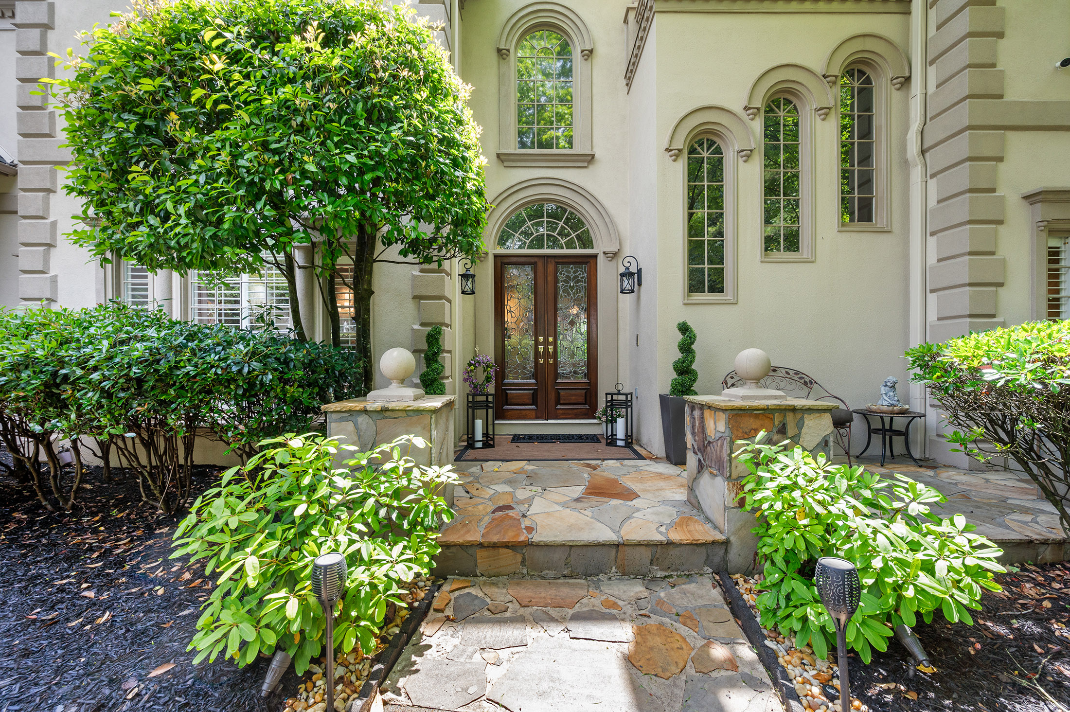 235 N Smead Court