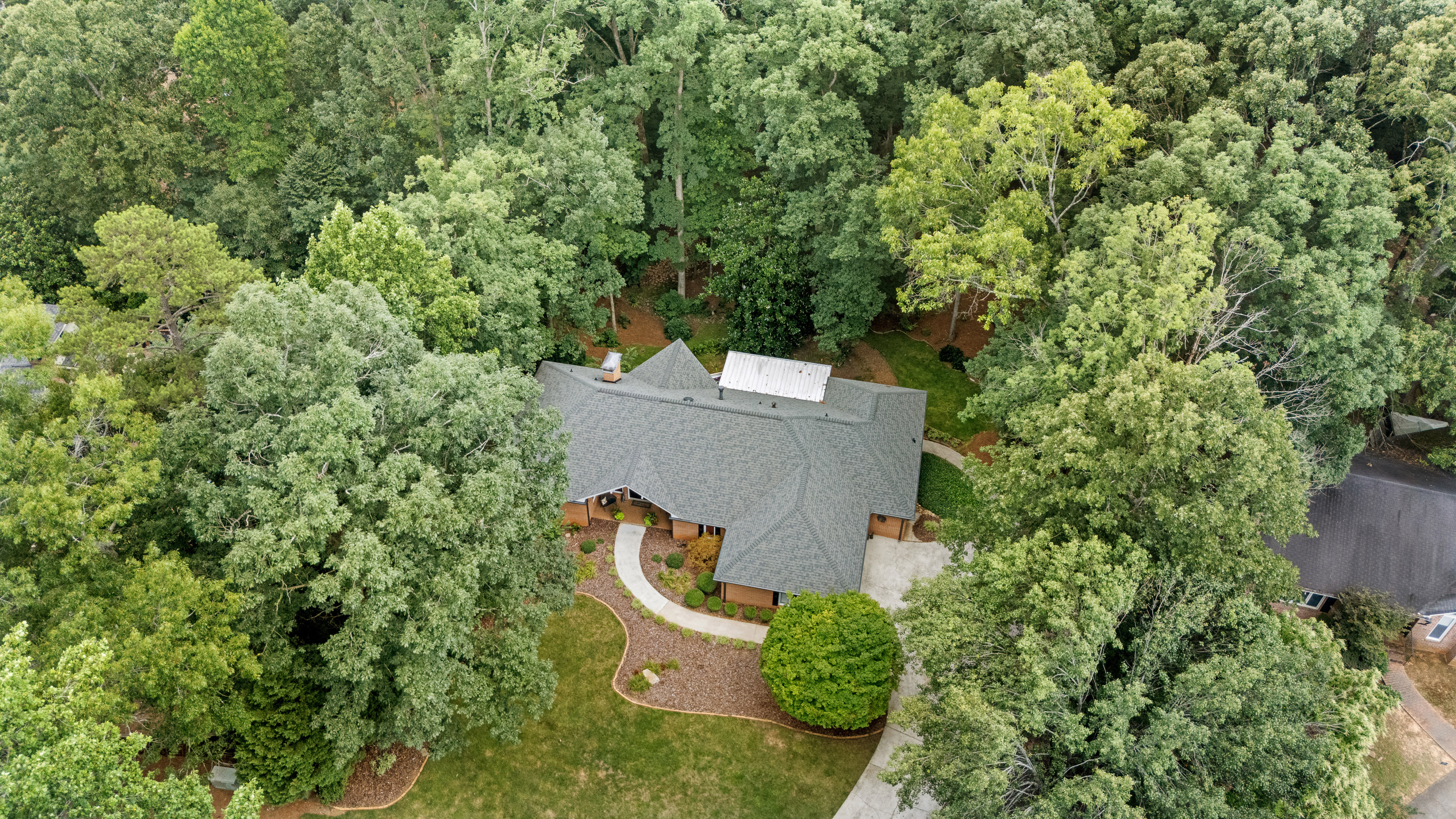 11740 Mountain Laurel Drive