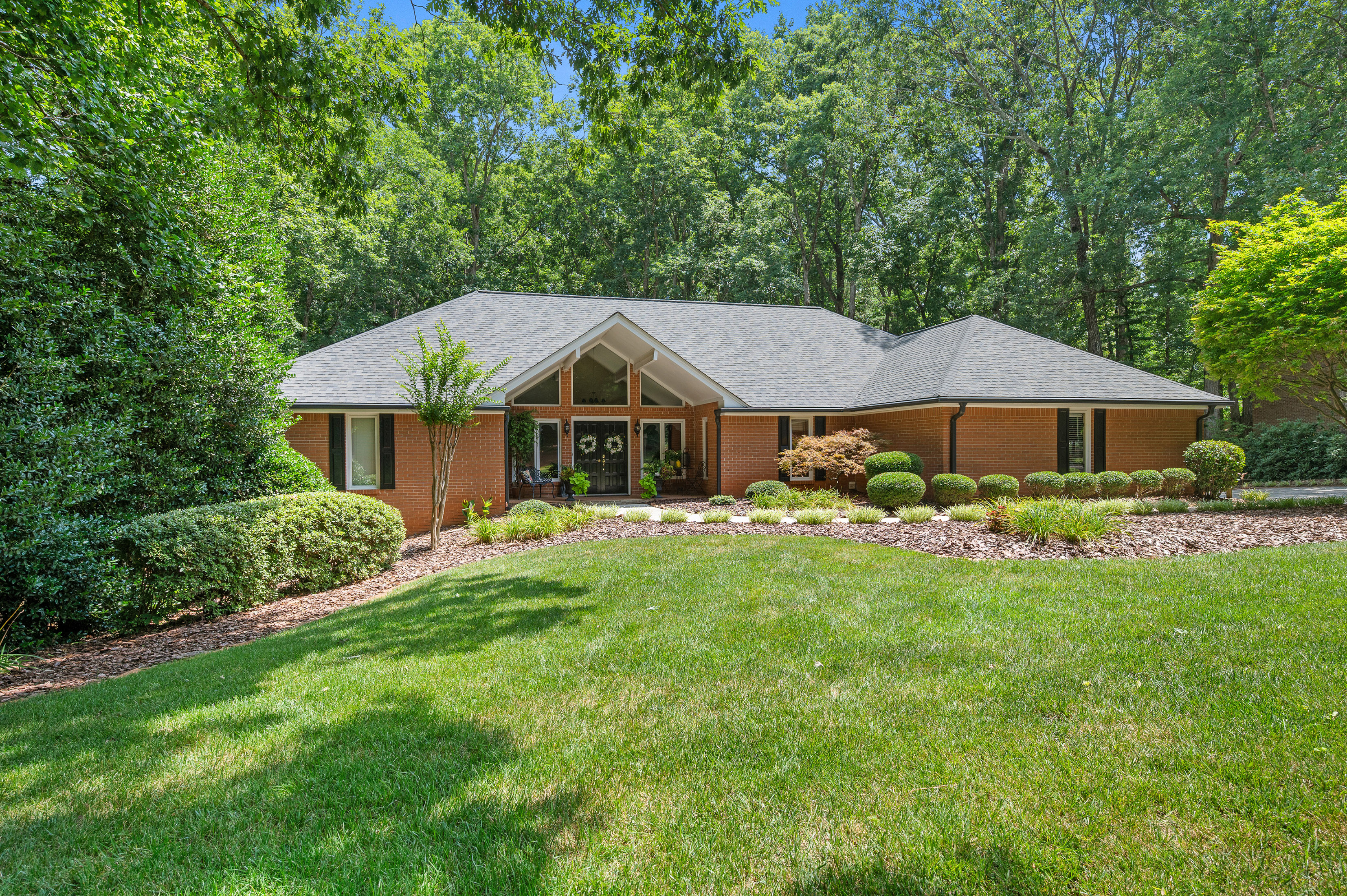 11740 Mountain Laurel Drive