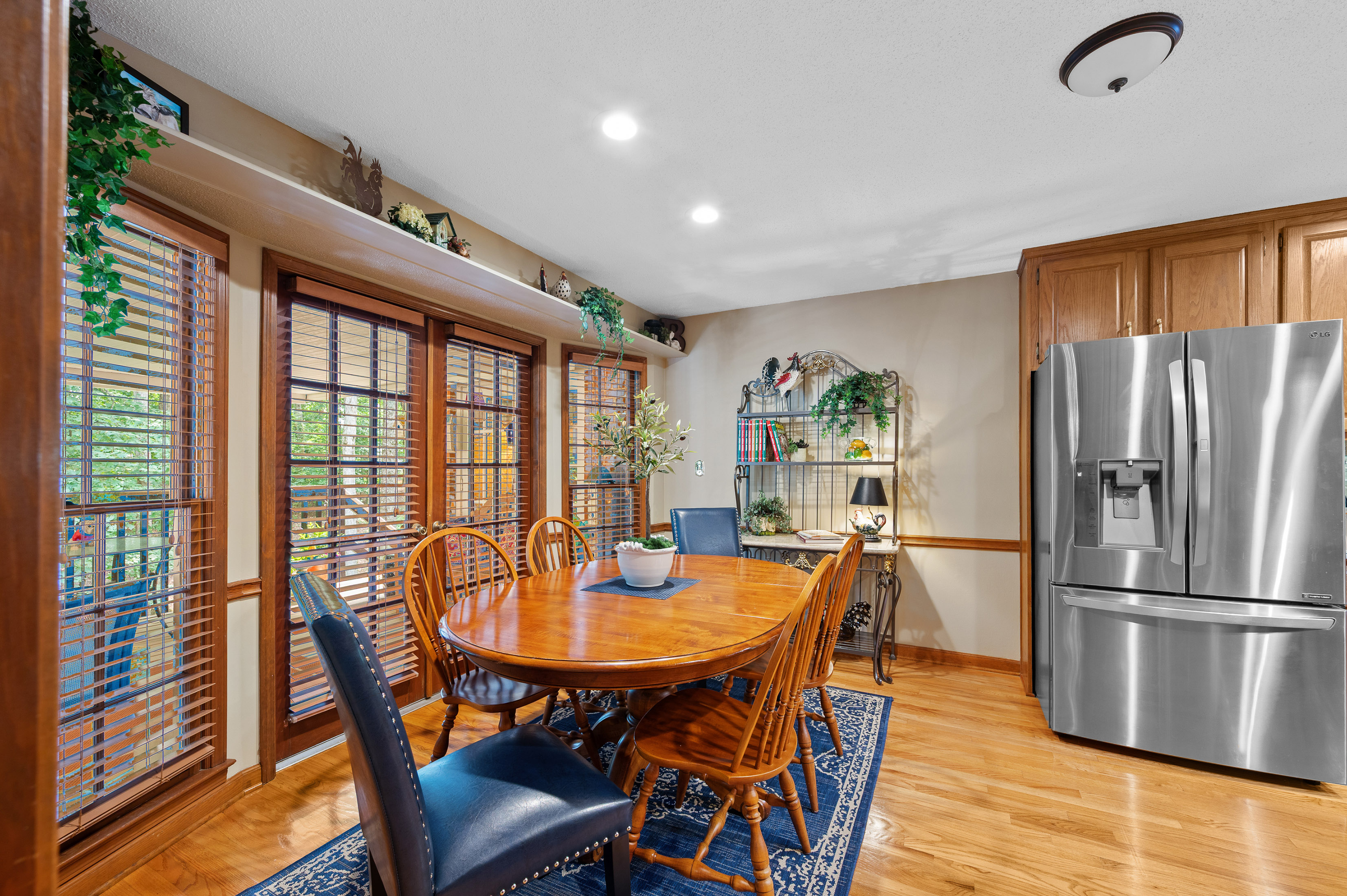 11740 Mountain Laurel Drive